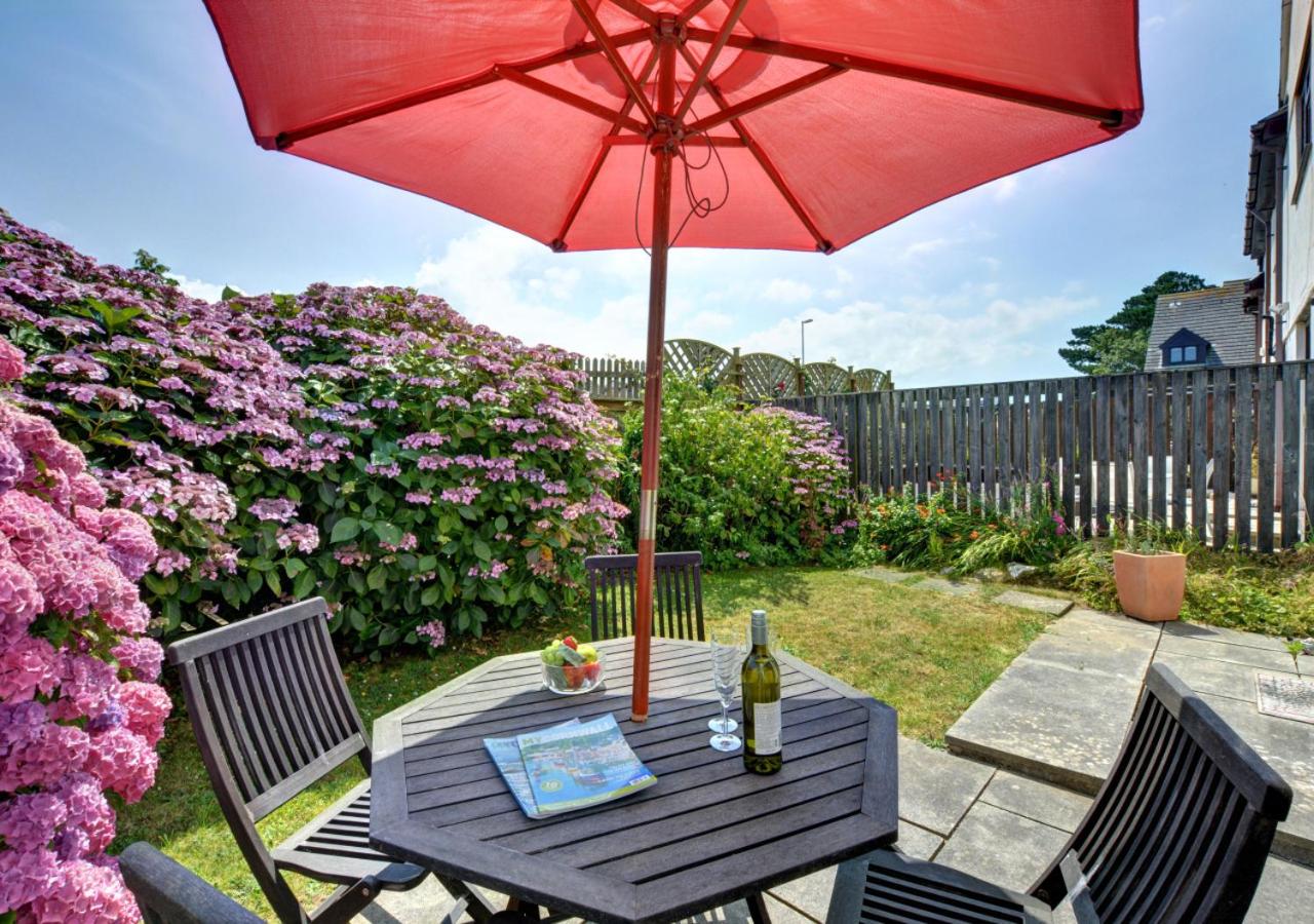 4 Bed in Padstow oc-p00184