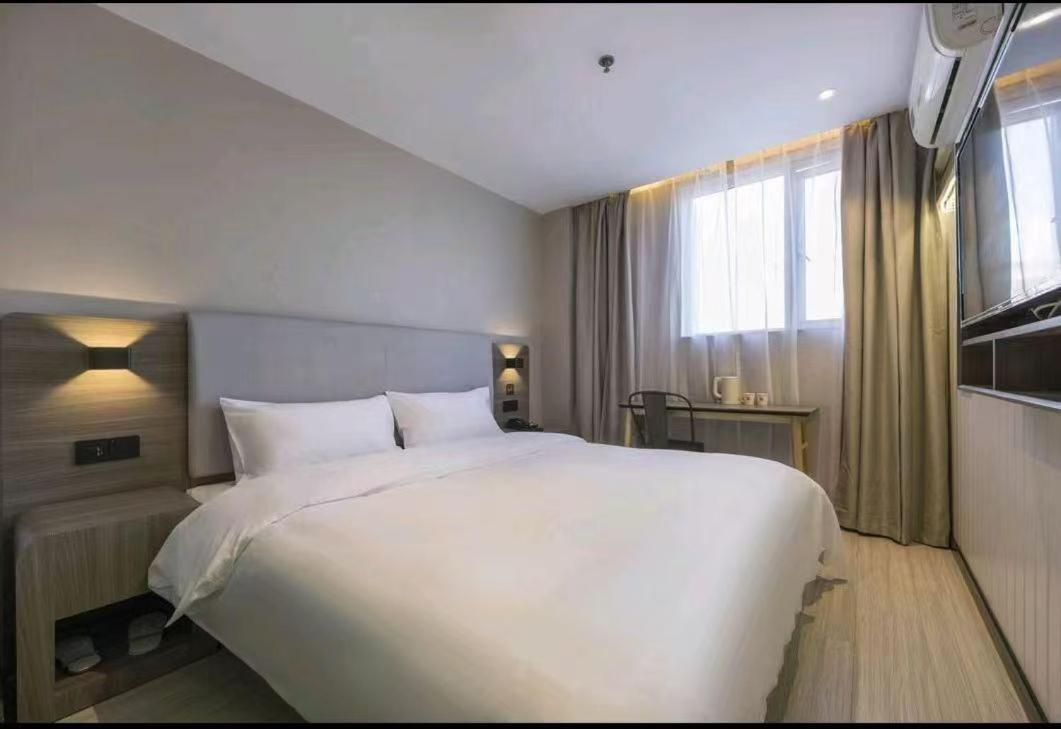 Jiading Vacations - Lai Yi Hotel Changji Road Anting Subway Station Branch - Property Image 3
