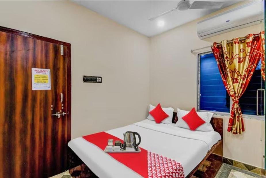 Prajapati Guest House