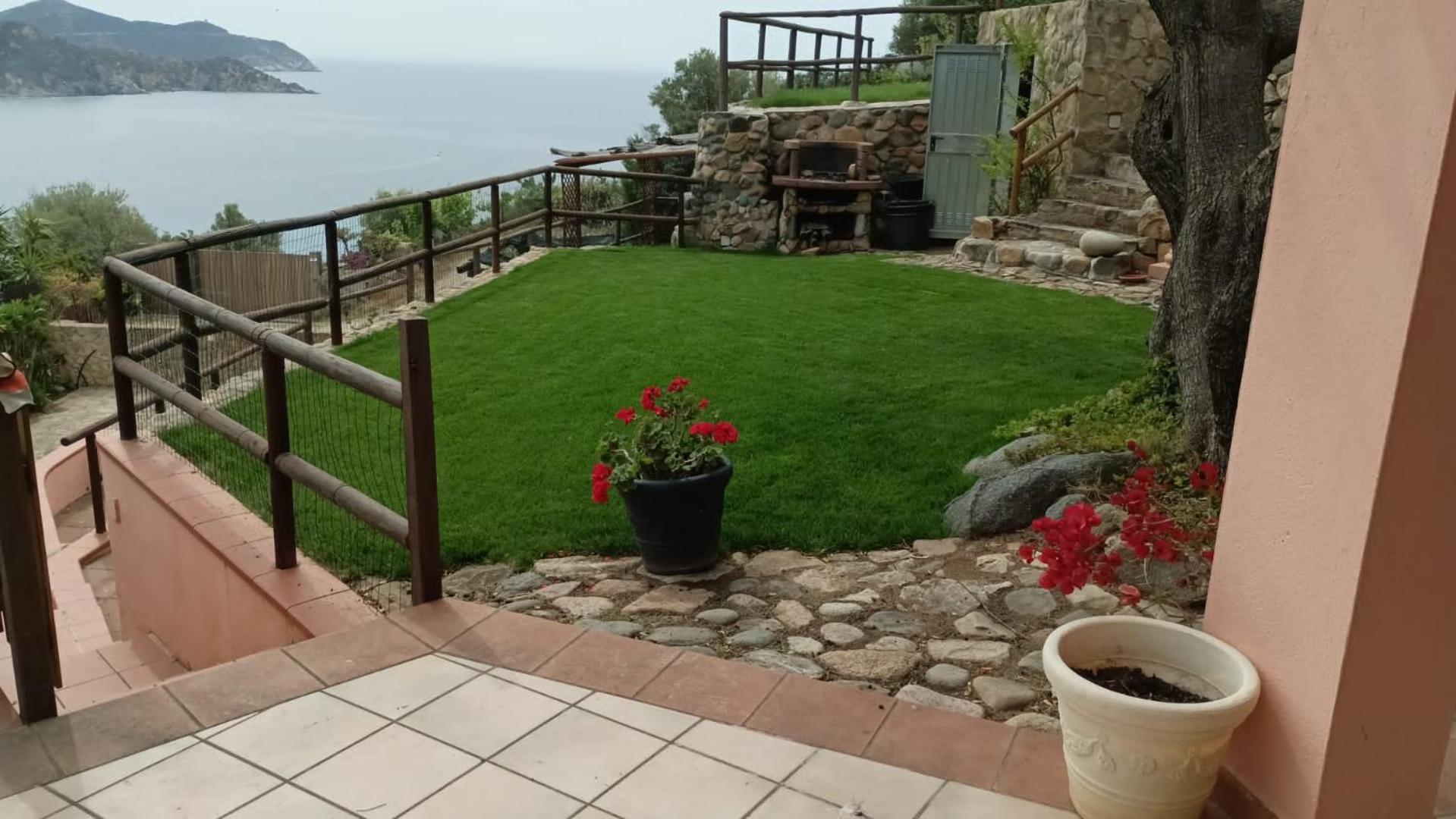 Villa Olivastro