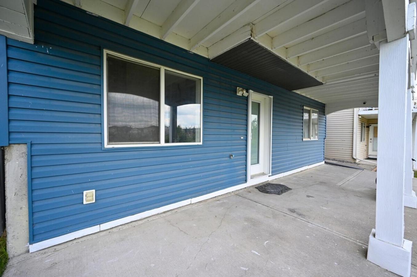 52-3 Bed Suite On Lake Central Ac By Airport