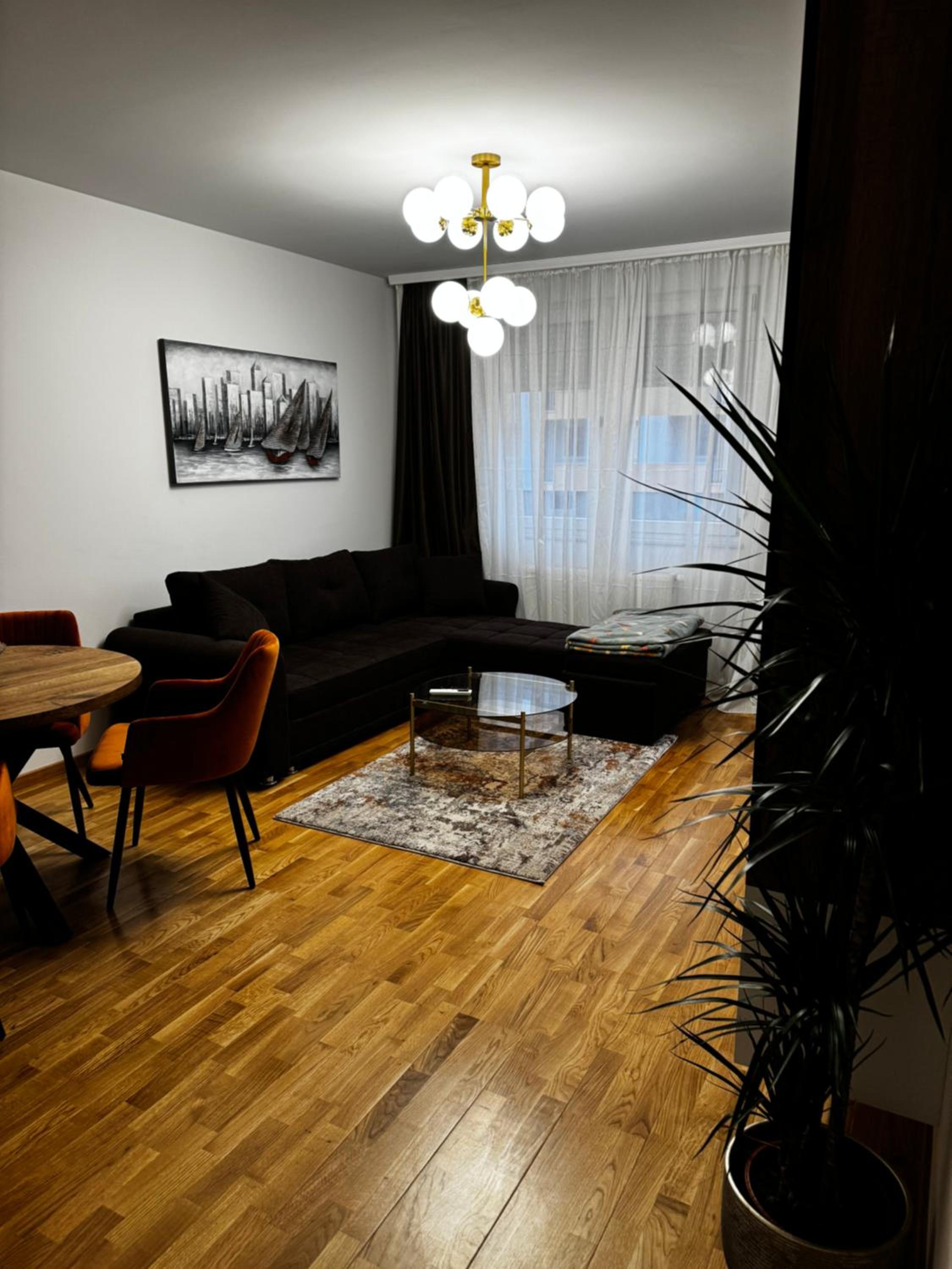 MEMS Lux Apartment 2