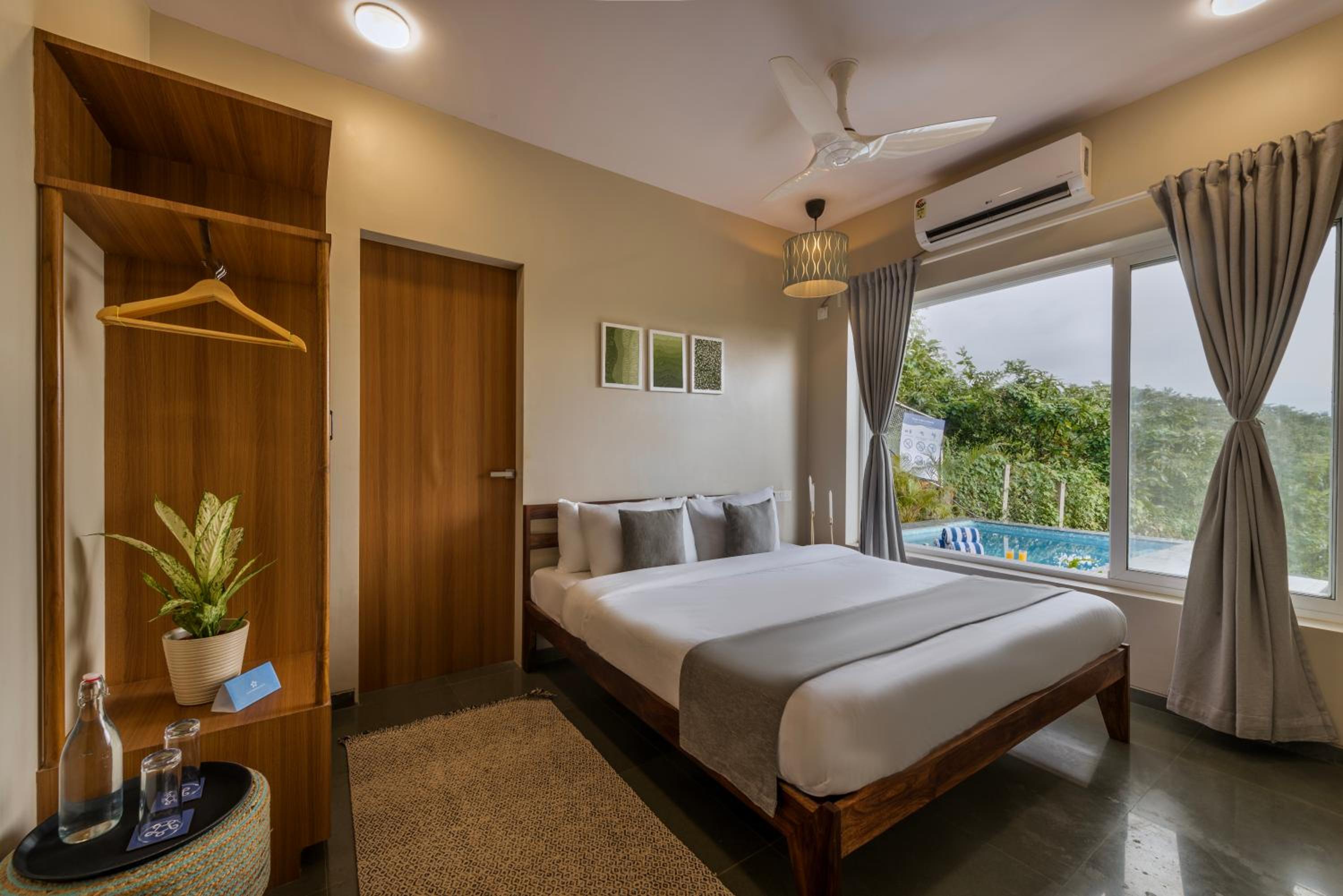 SaffronStays Whistling Winds