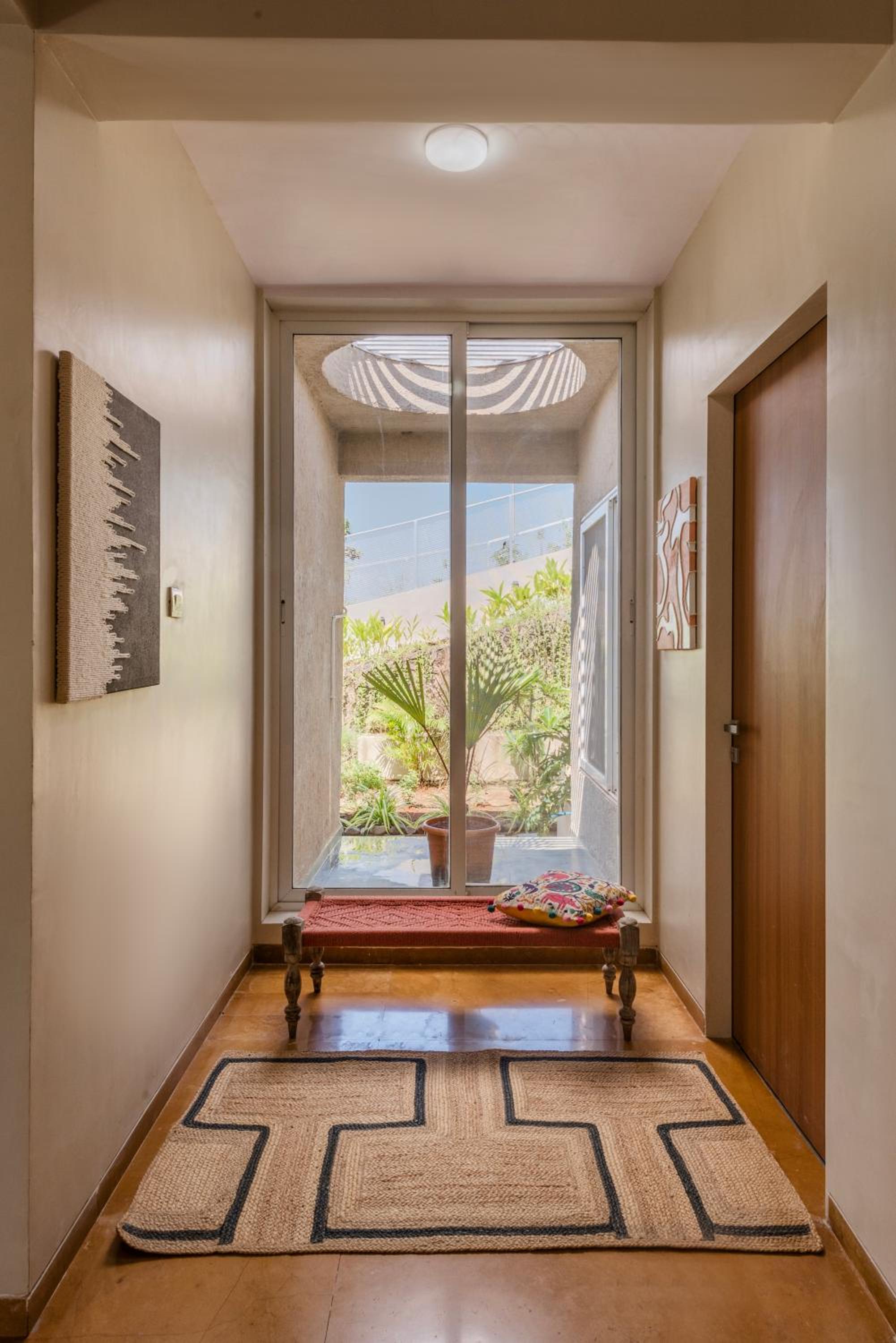 SaffronStays Whistling Winds