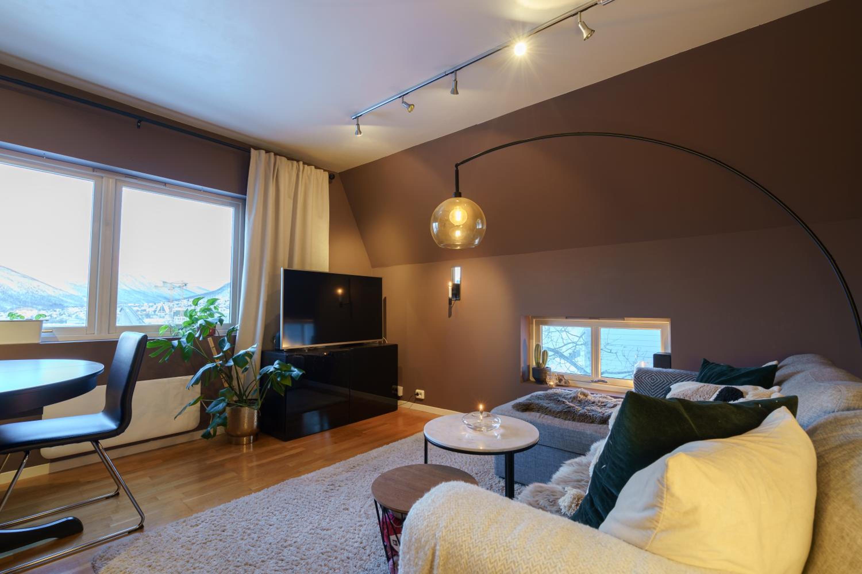 Cozy apartment with amazing view, close to city centre view 4