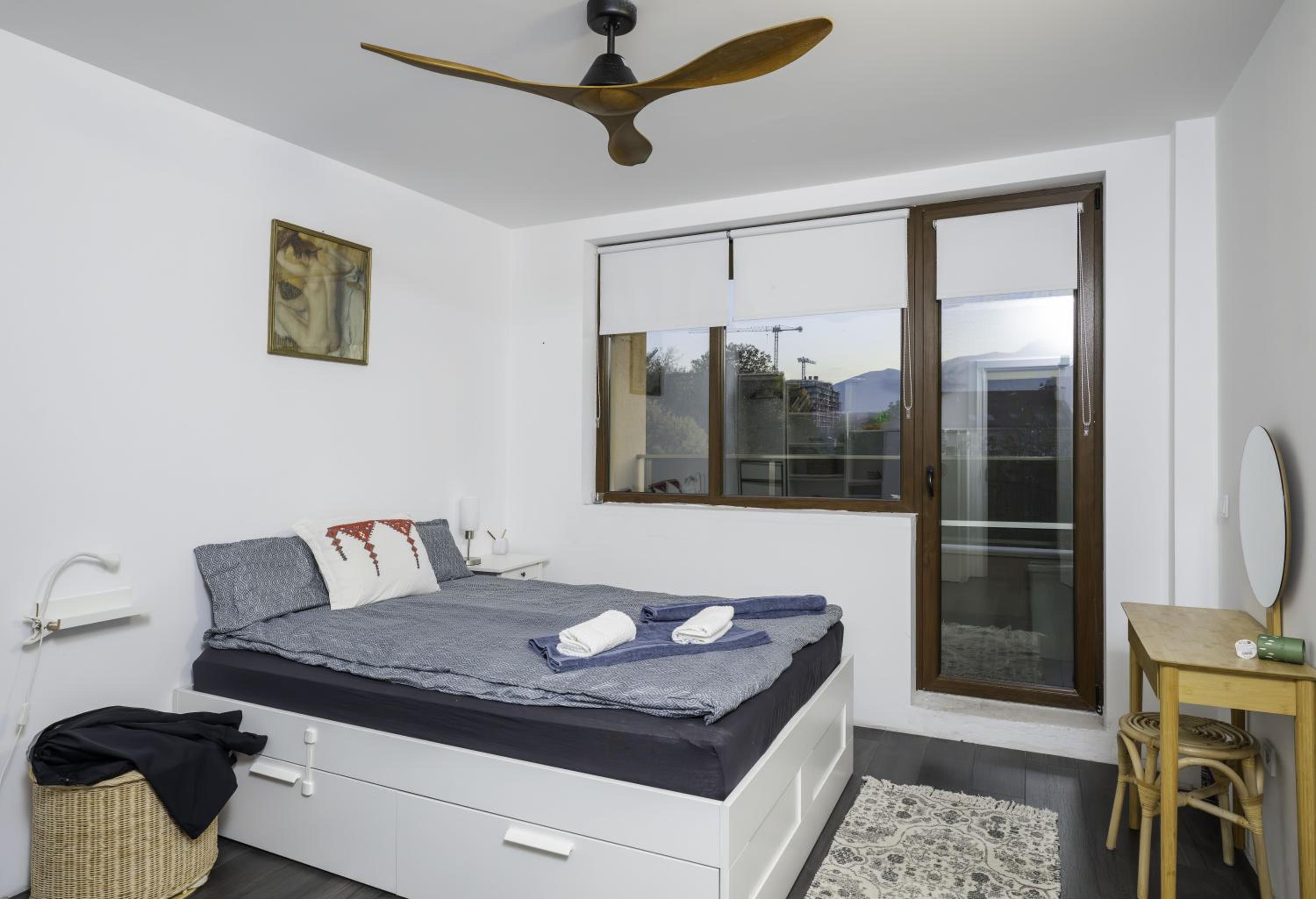 Cozy 1BD Flat Close to the City Center by Flat Mаnager