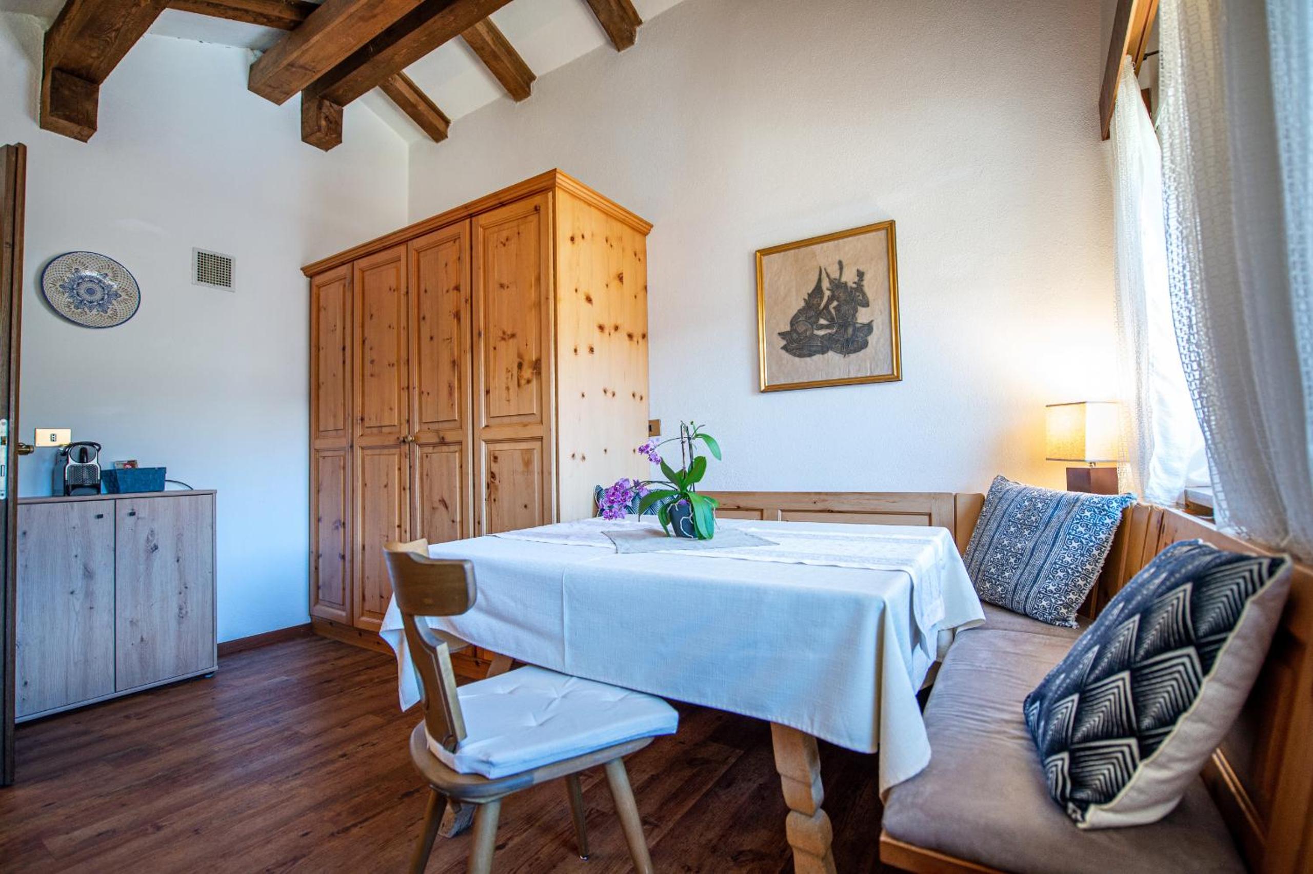 Apartments Raphael
