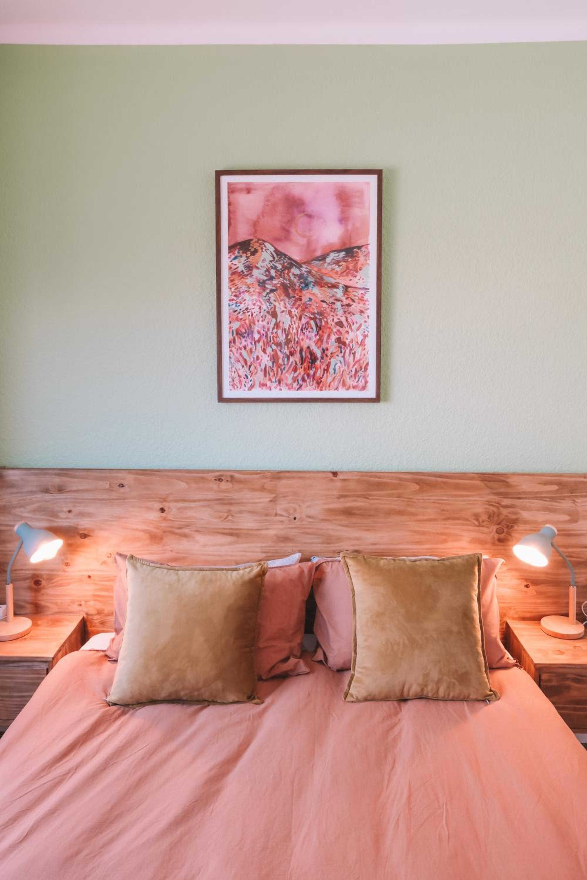 Sonder Surf - Modern Apartment with Ocean View view 3