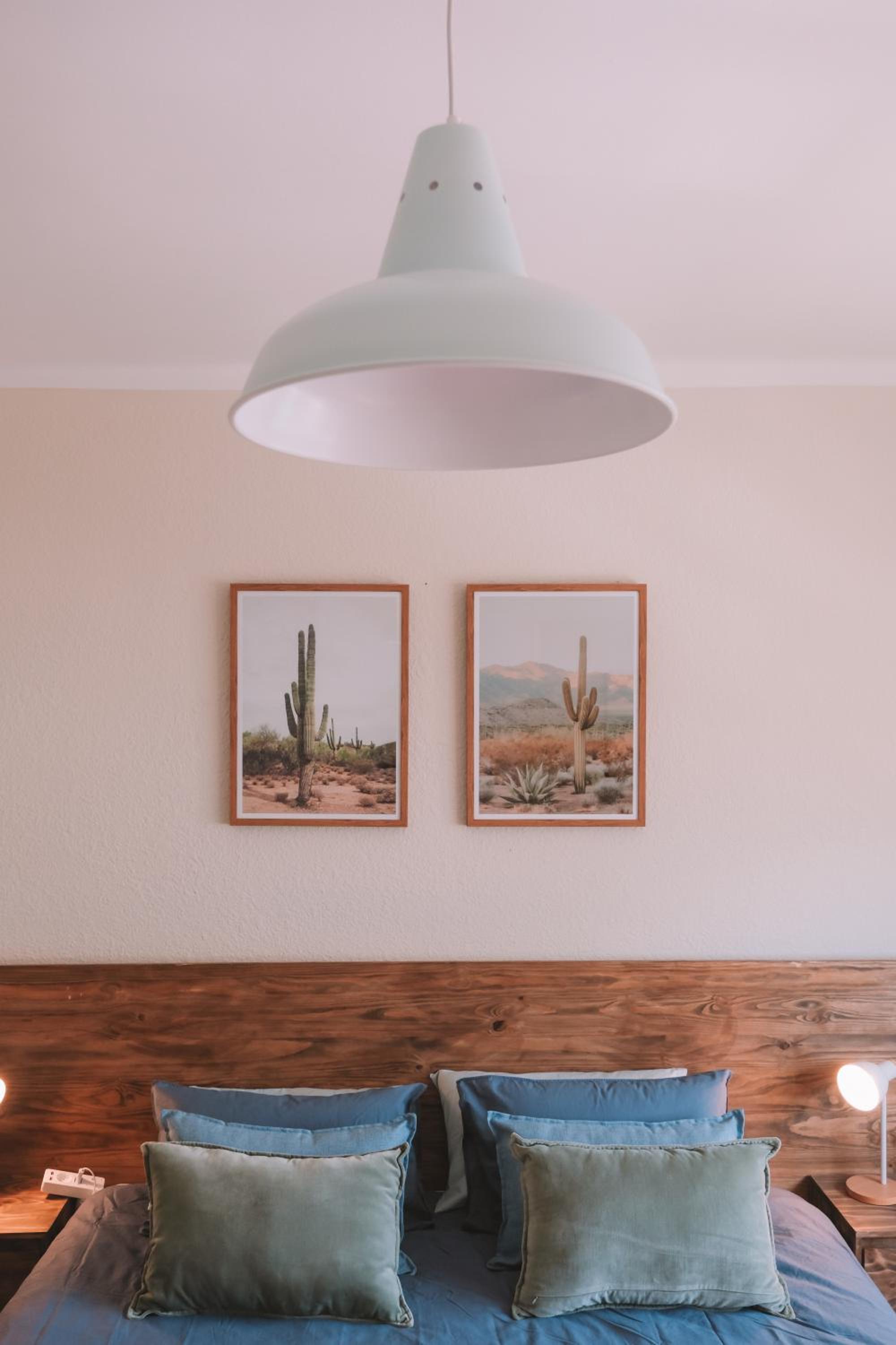 Sonder Surf - Modern Apartment with Ocean View view 2