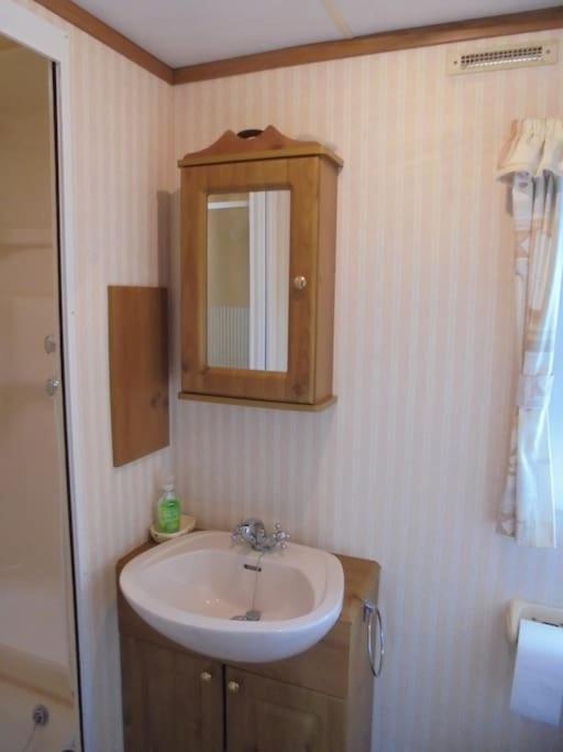Sunrise Cottage central heated Southview Parkdean SKEGNESS Lincolnshire