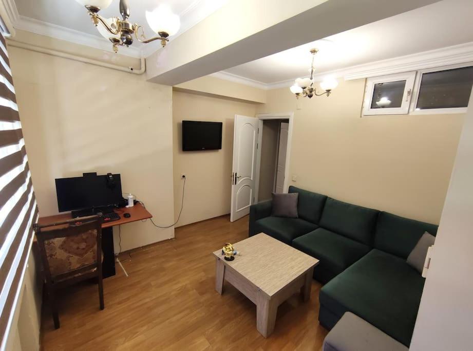 Comfortable apartment next centre Heydar Aliyev