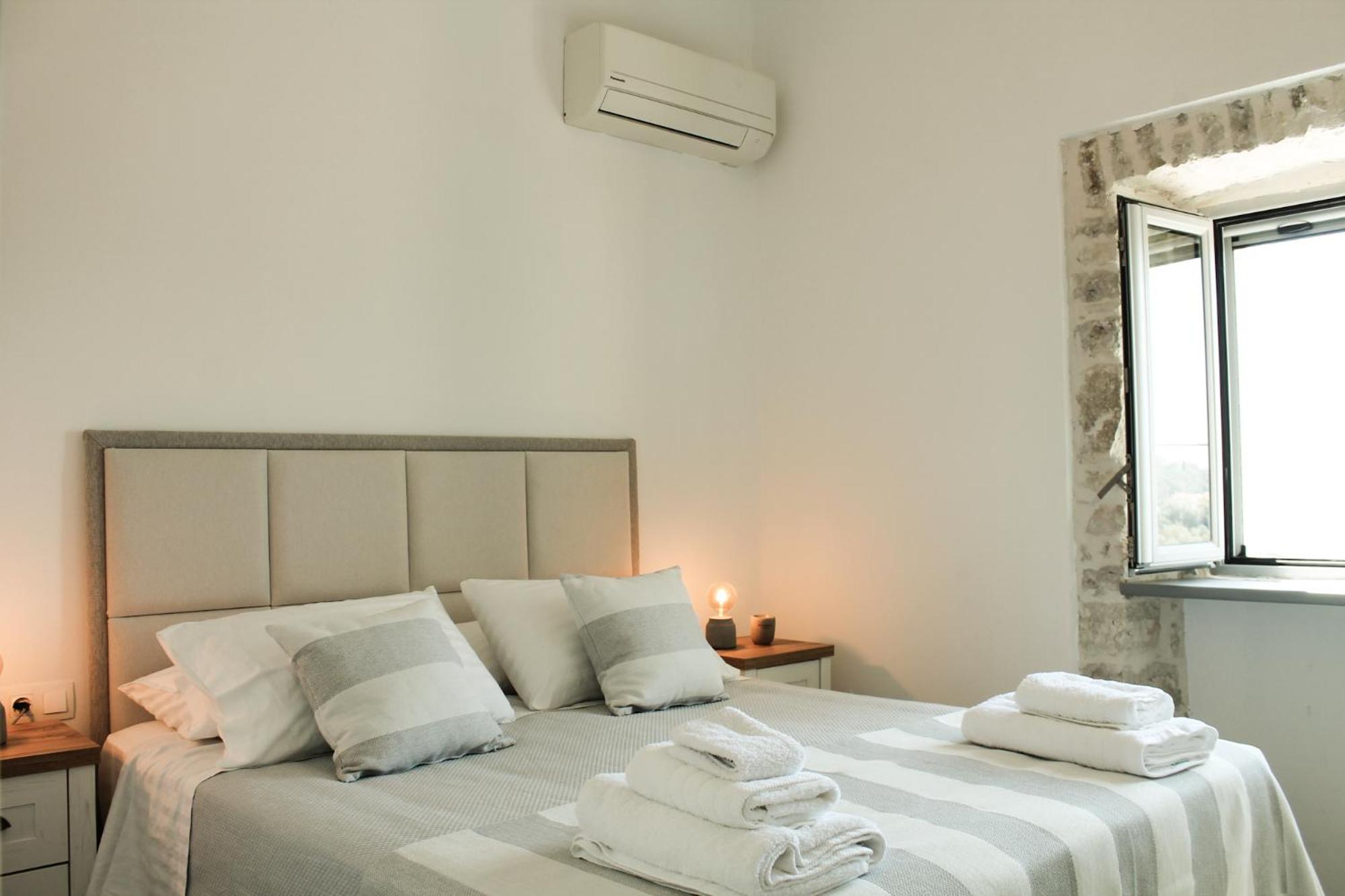 Thomas's House view 5