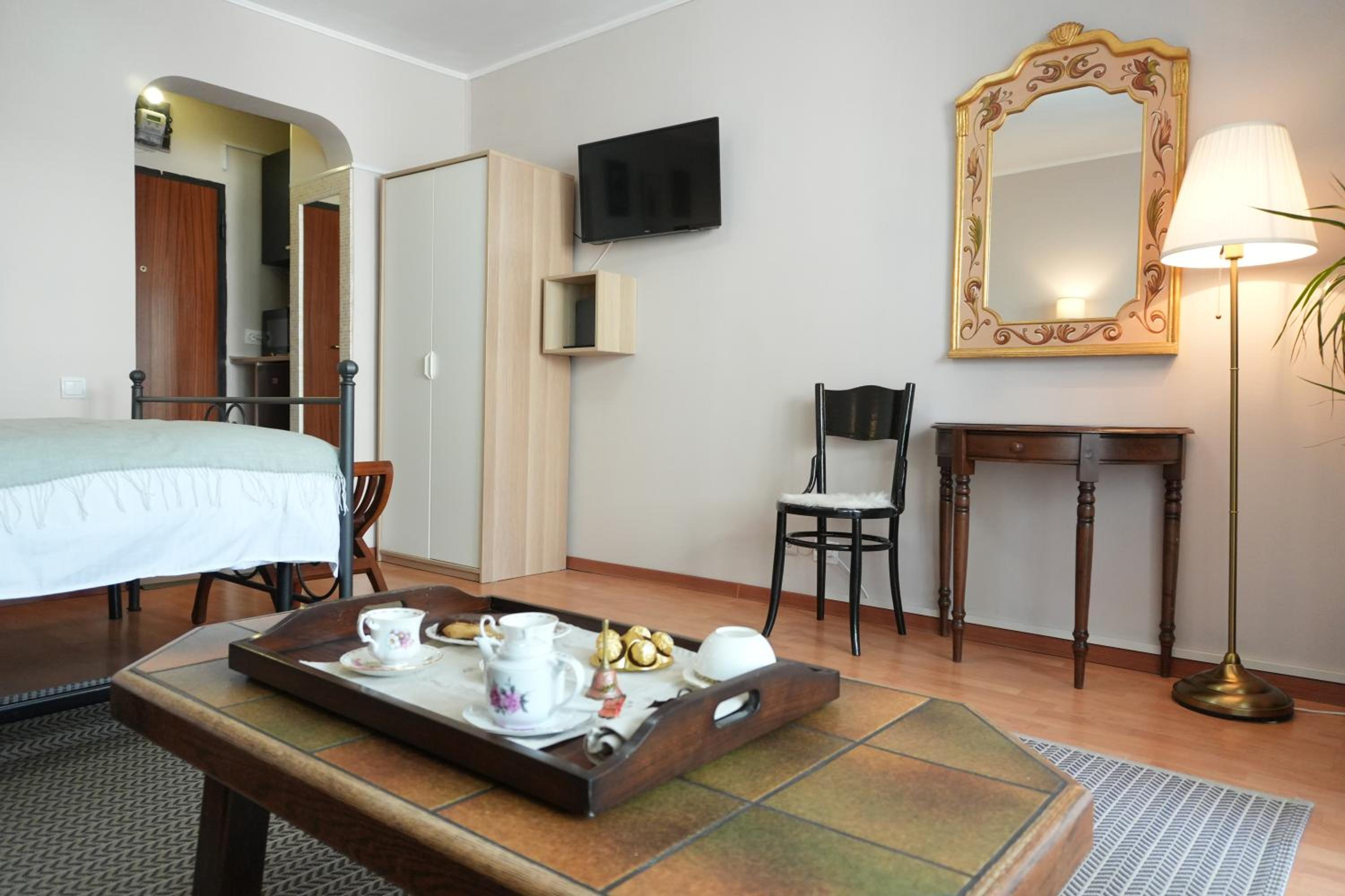 Bucharest Central Studio view 5