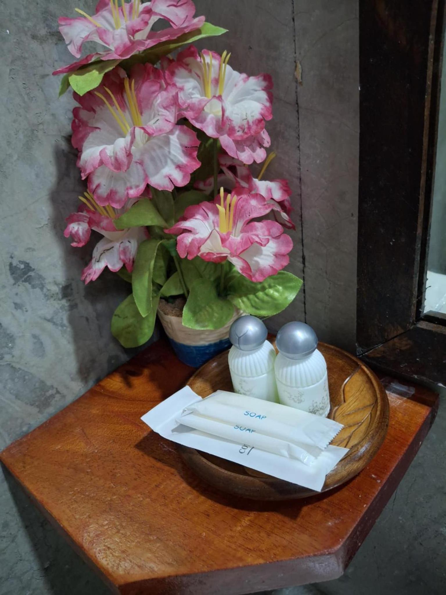 Photo 48