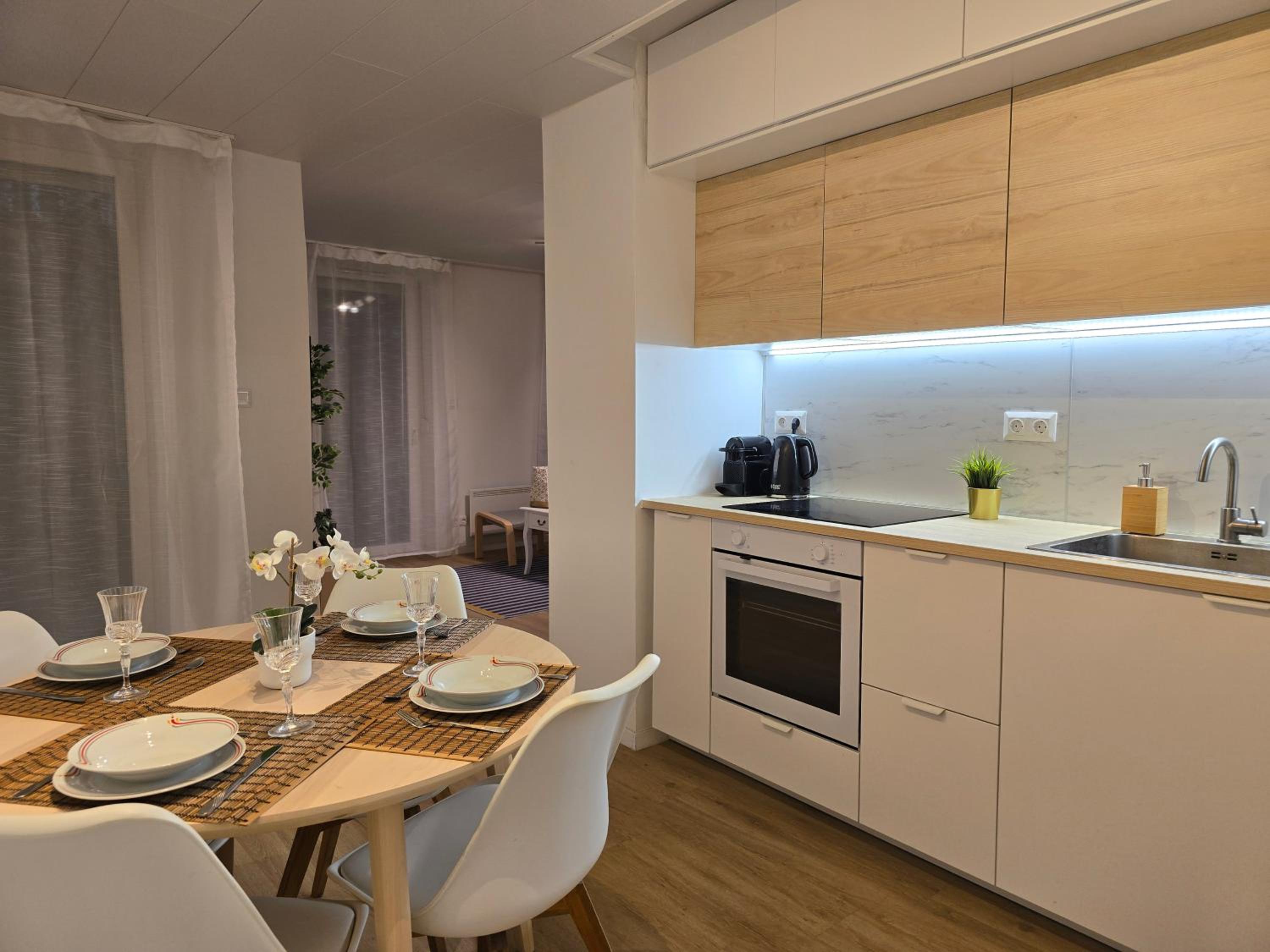 Metropolitan Tranquility 2BR Terrace near Metro