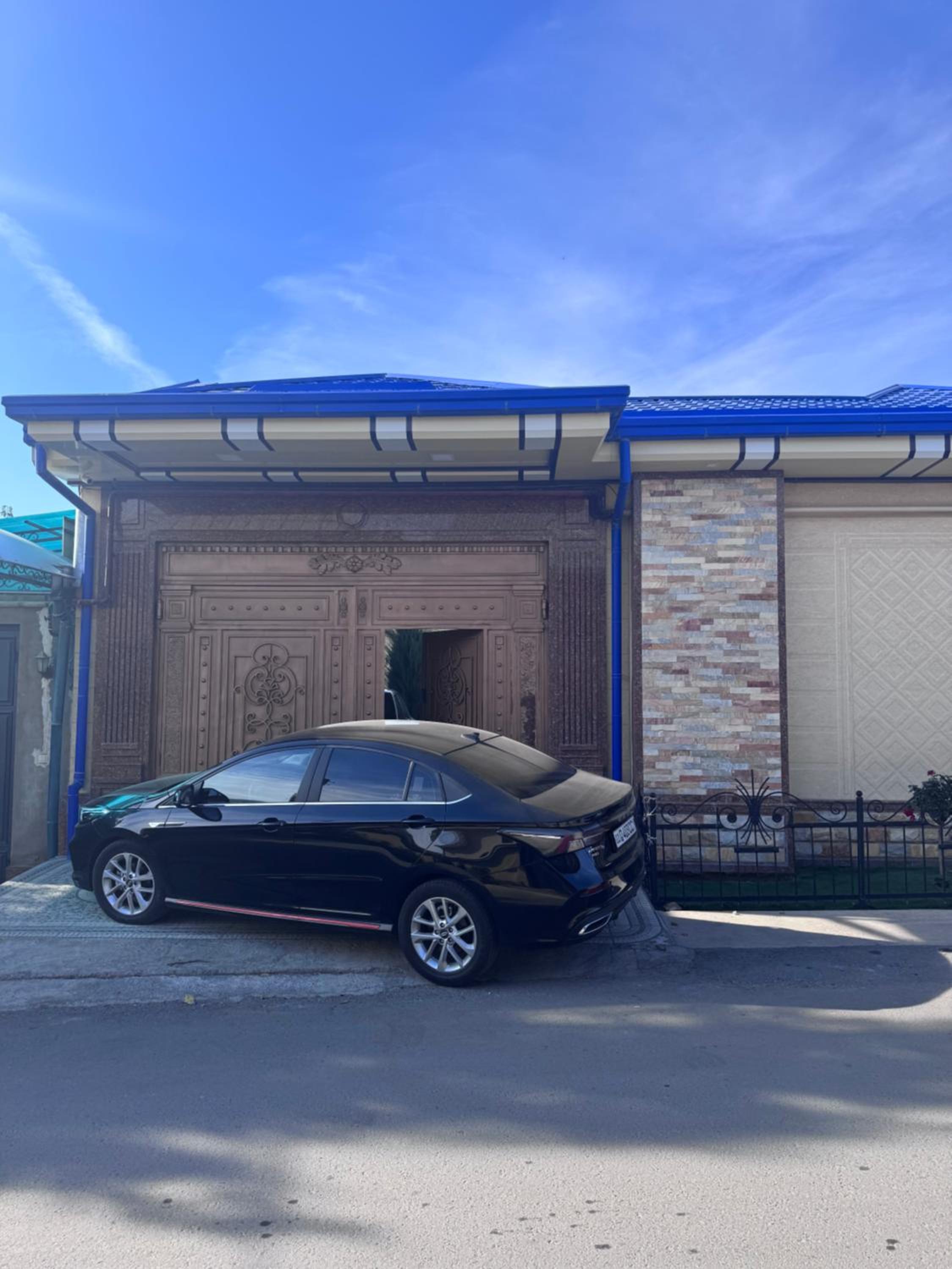 Dacha Asia