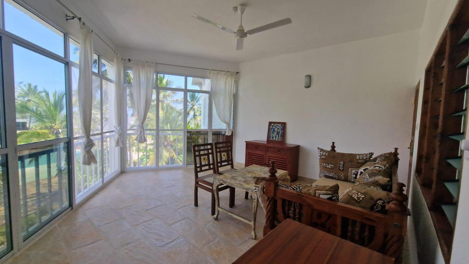 Noble Holidays - Oasis 2 view 4
