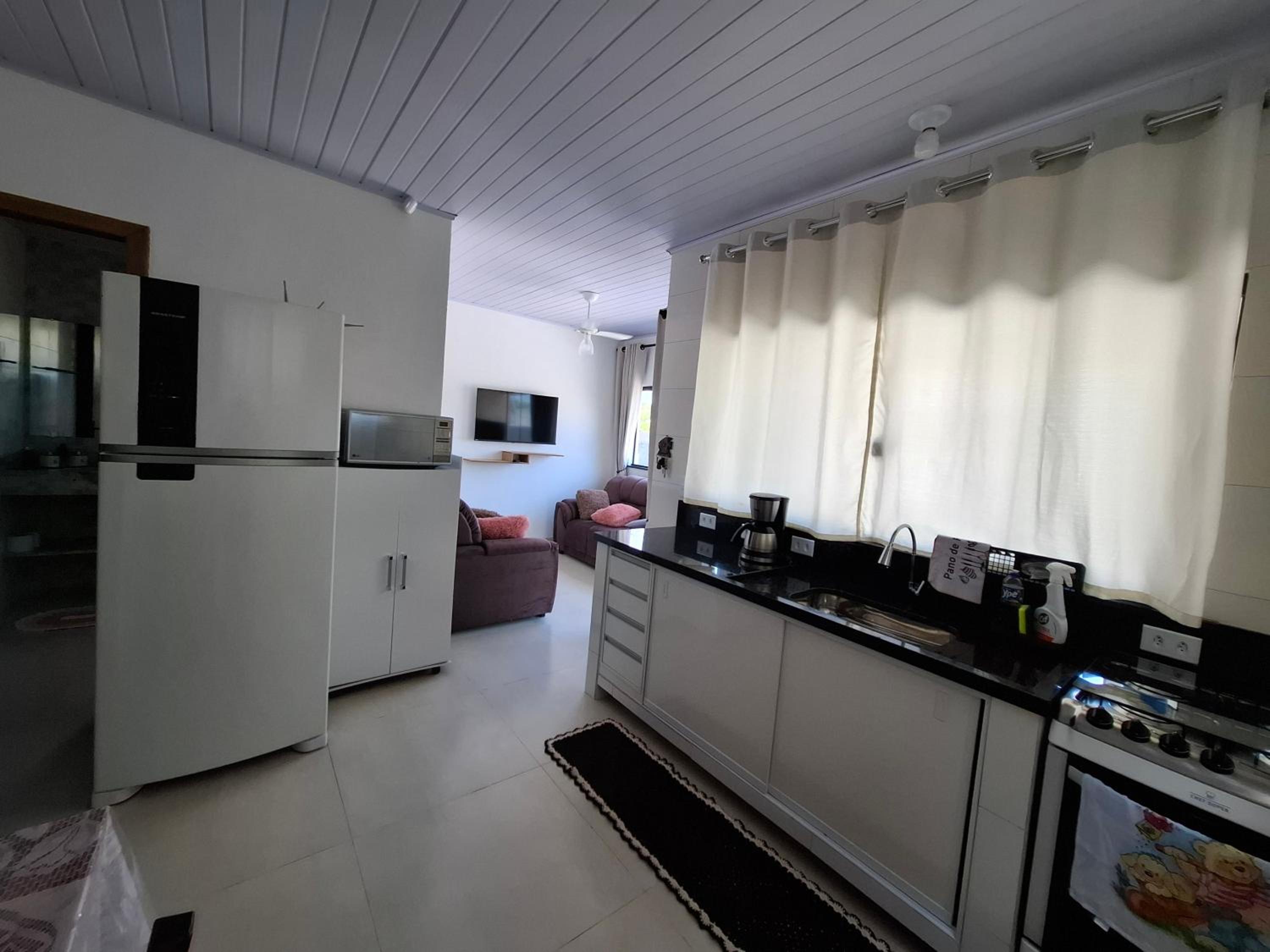 Casa a 300 metros da praia