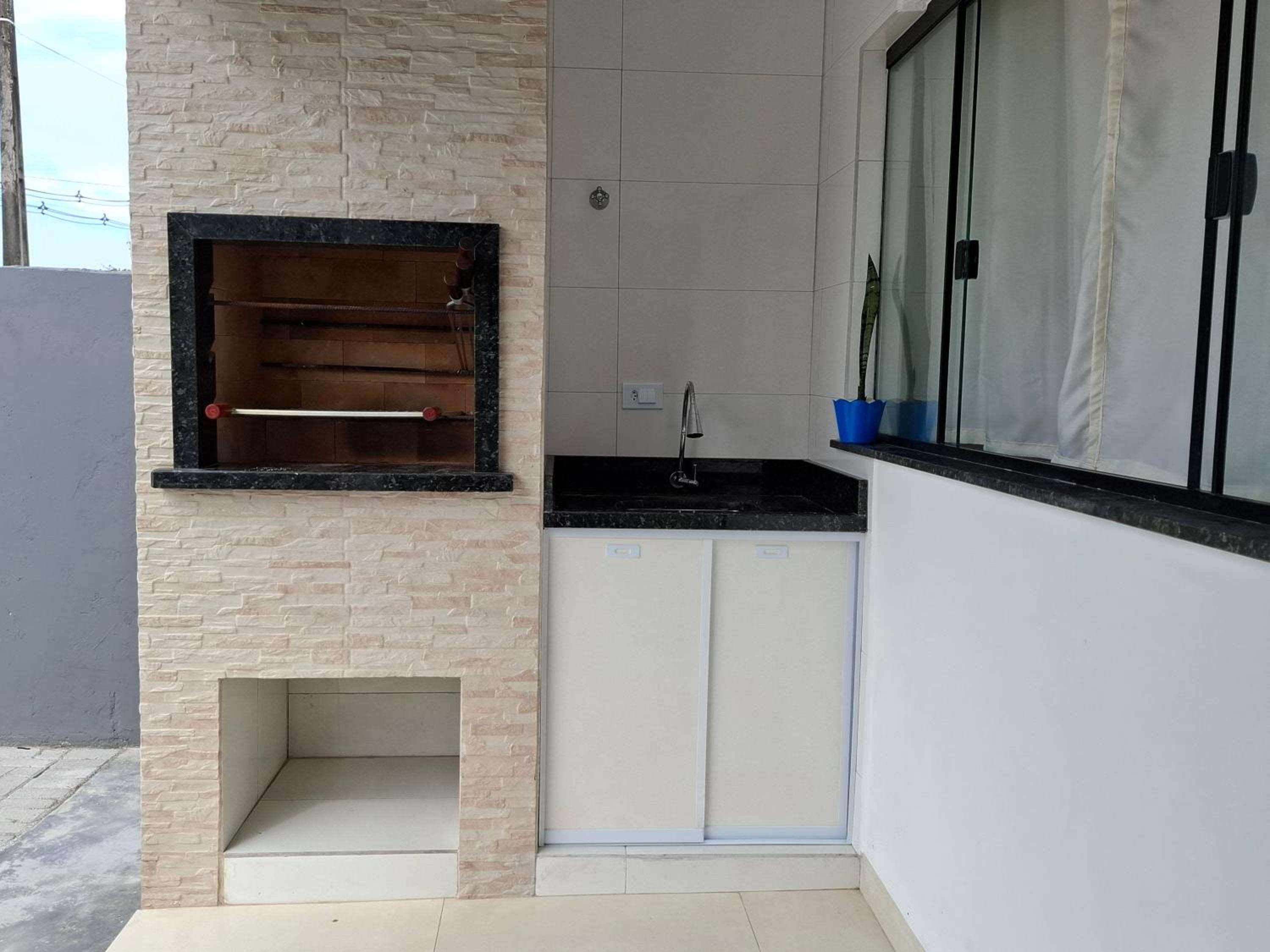 Casa a 300 metros da praia