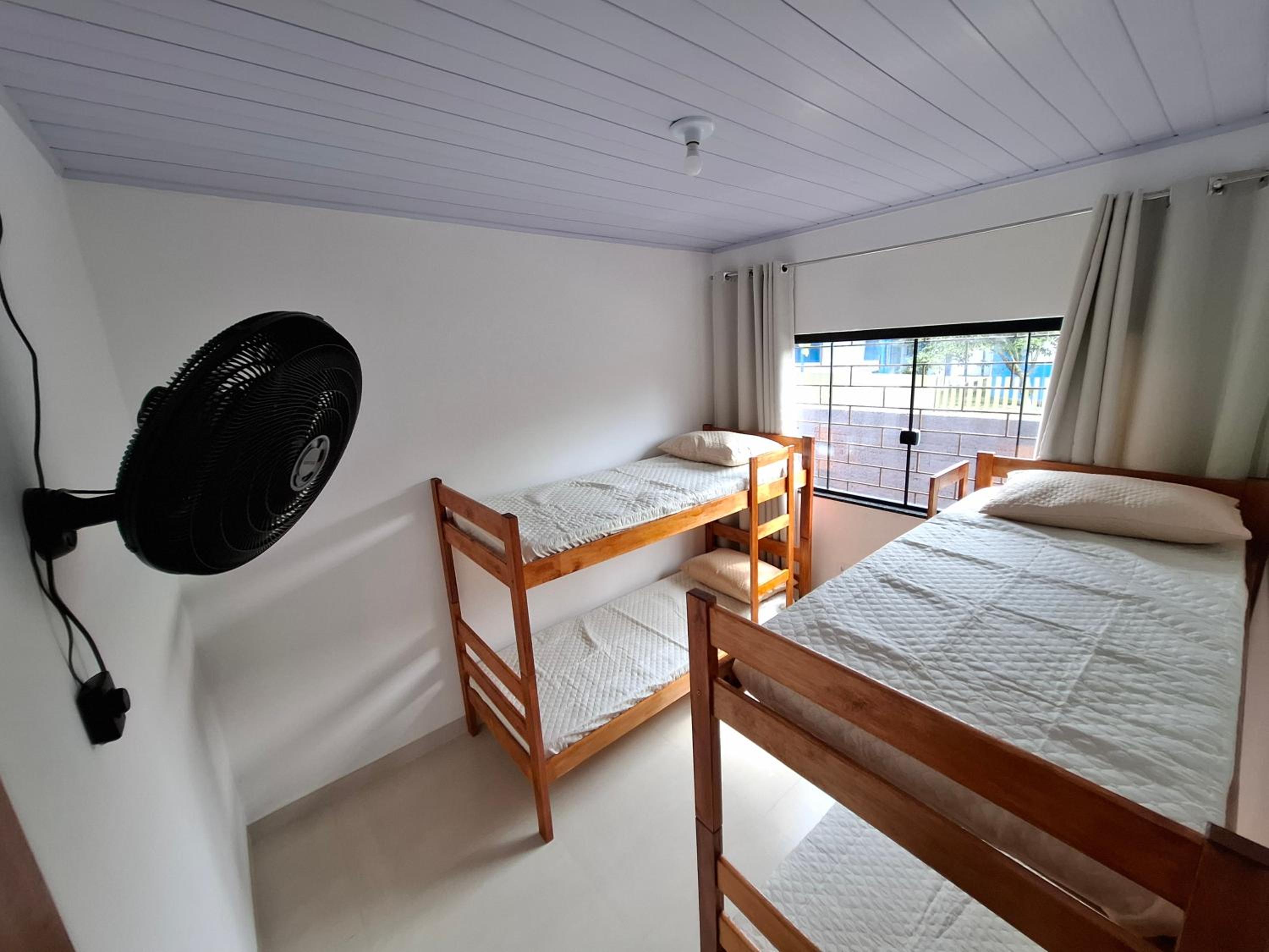 Casa a 300 metros da praia