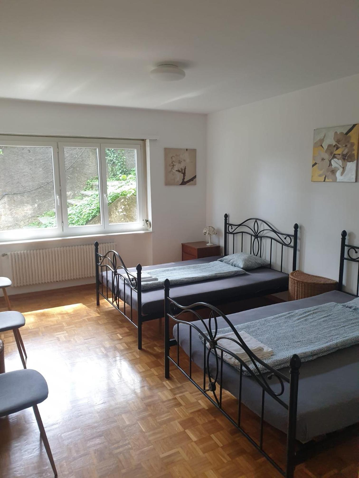 Lugano LakeView Apartment with Self Check-in & Private Parking on Request