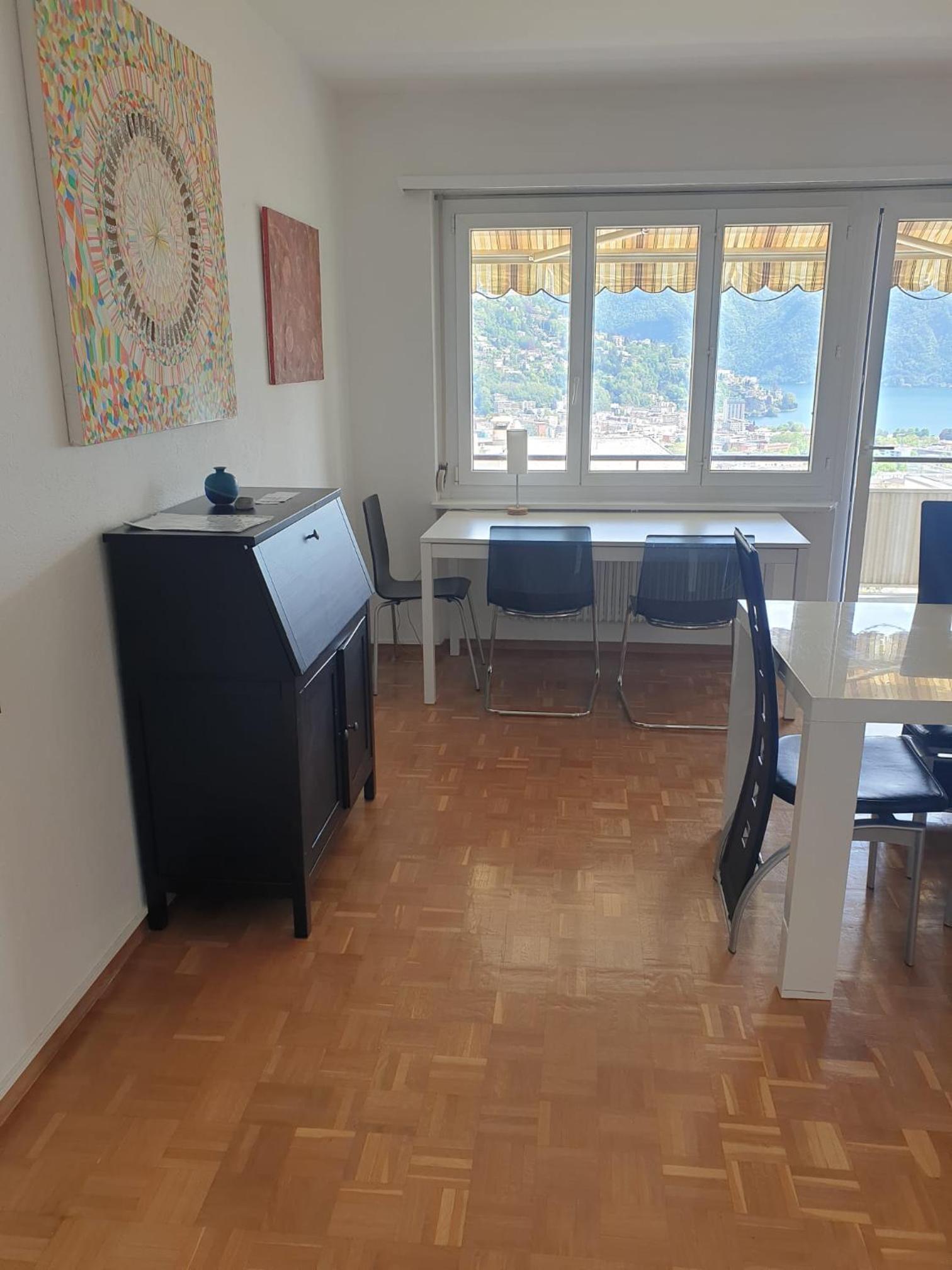 Lugano LakeView Apartment with Self Check-in & Private Parking on Request