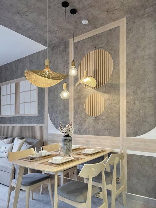 Vintage 2BR Agile Bukit Bintang Near TRX by RumaBnB