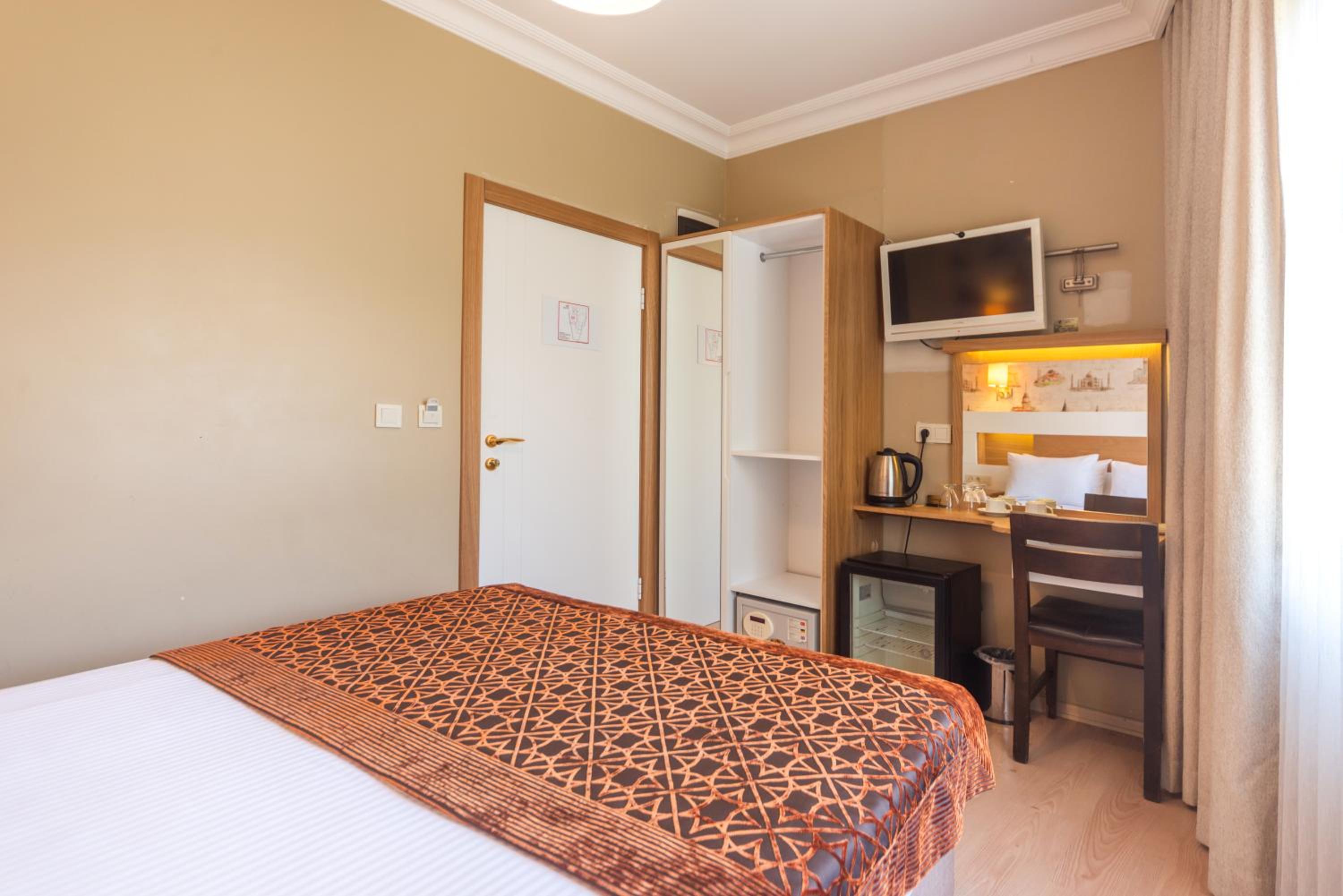 Tayahatun Hotel - Image 75