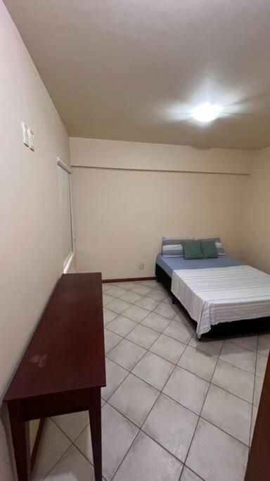 Apartamento na praia do Campeche
