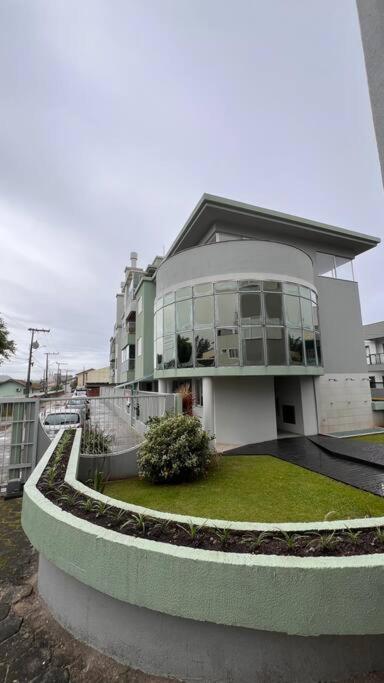 Apartamento na praia do Campeche