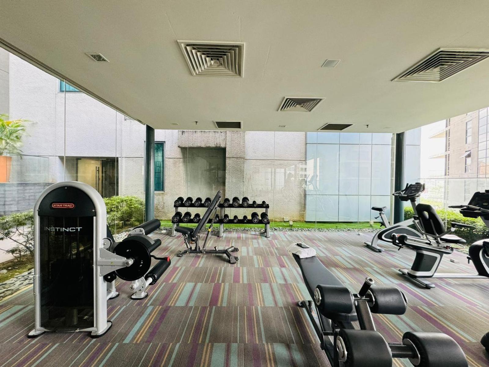 Summer Suites Studio With Balcony Nearby KL City Centre