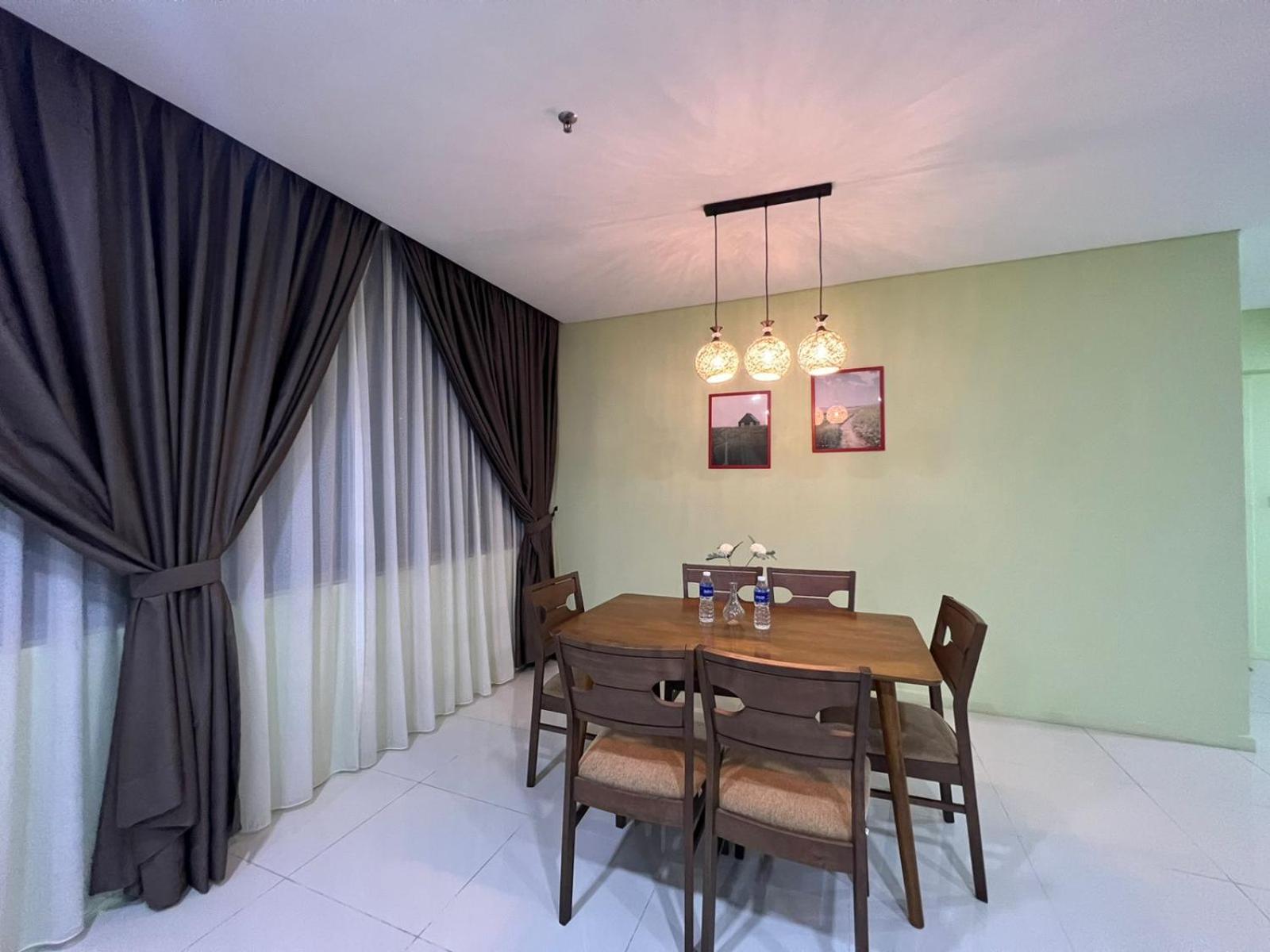 Summer Suites Studio With Balcony Nearby KL City Centre