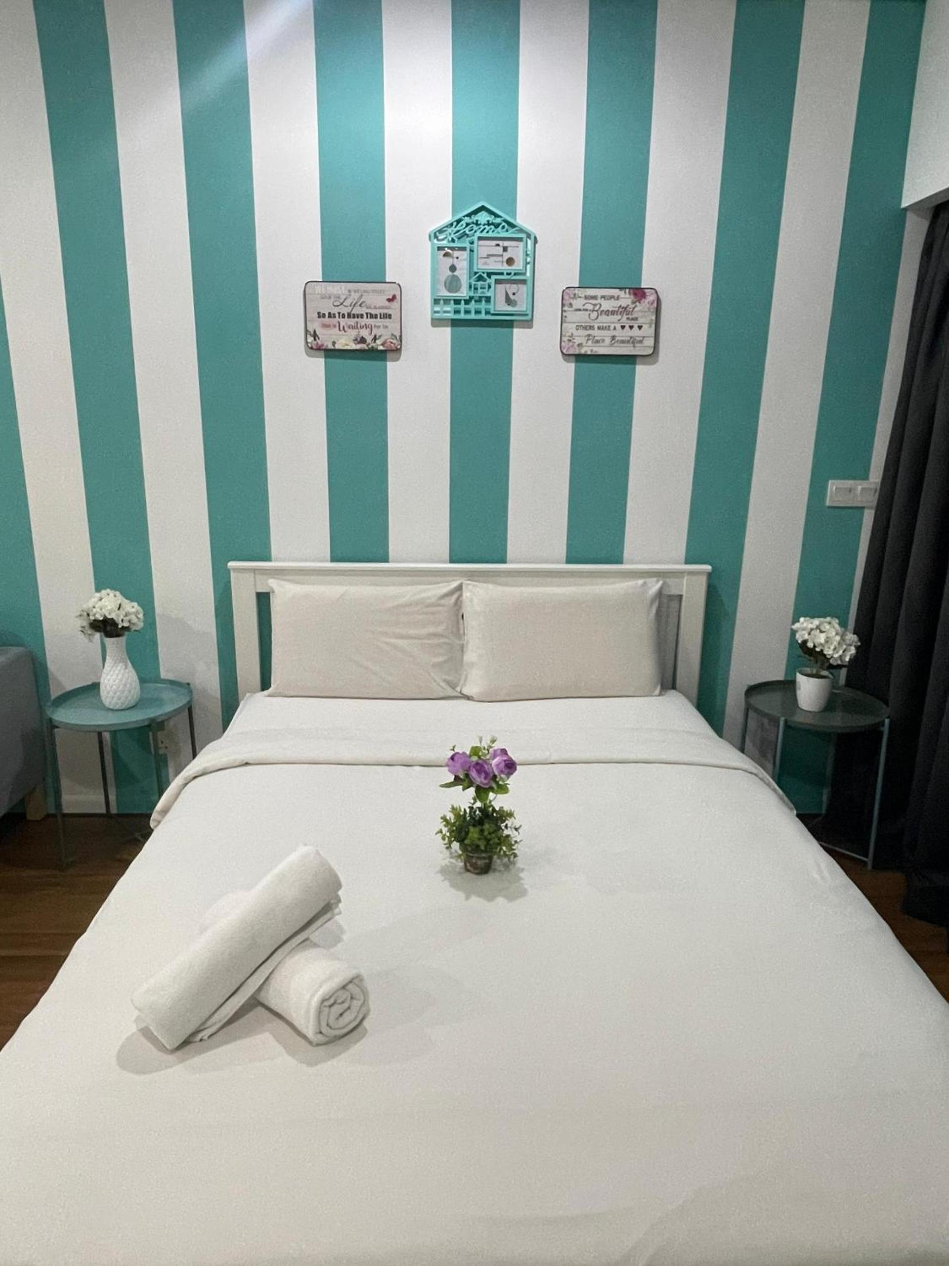 Summer Suites Studio With Balcony Nearby KL City Centre