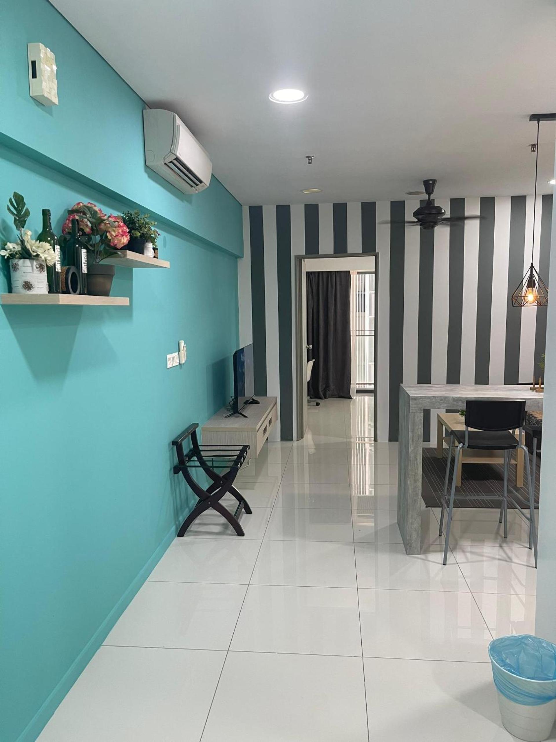 Summer Suites Studio With Balcony Nearby KL City Centre