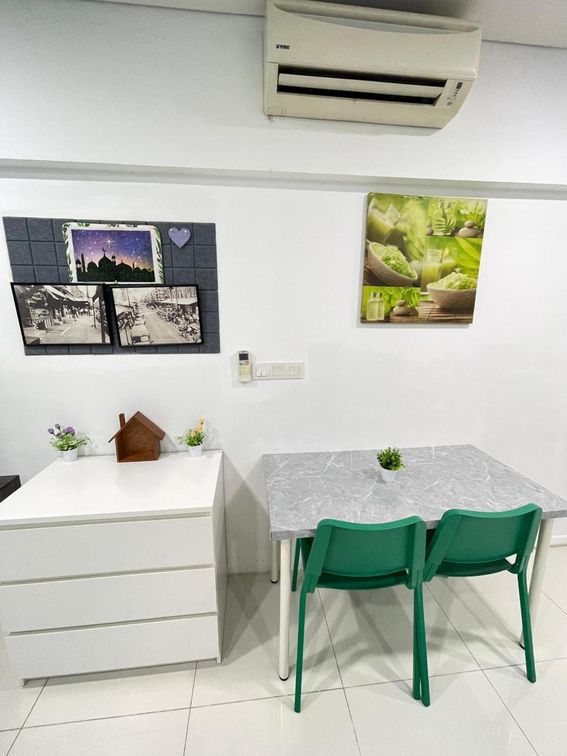 Summer Suites Studio With Balcony Nearby KL City Centre