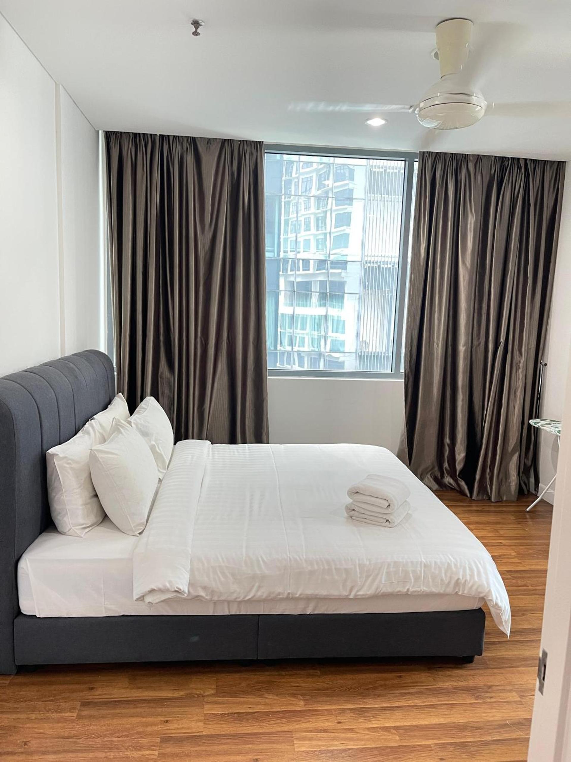 Summer Suites Studio With Balcony Nearby KL City Centre