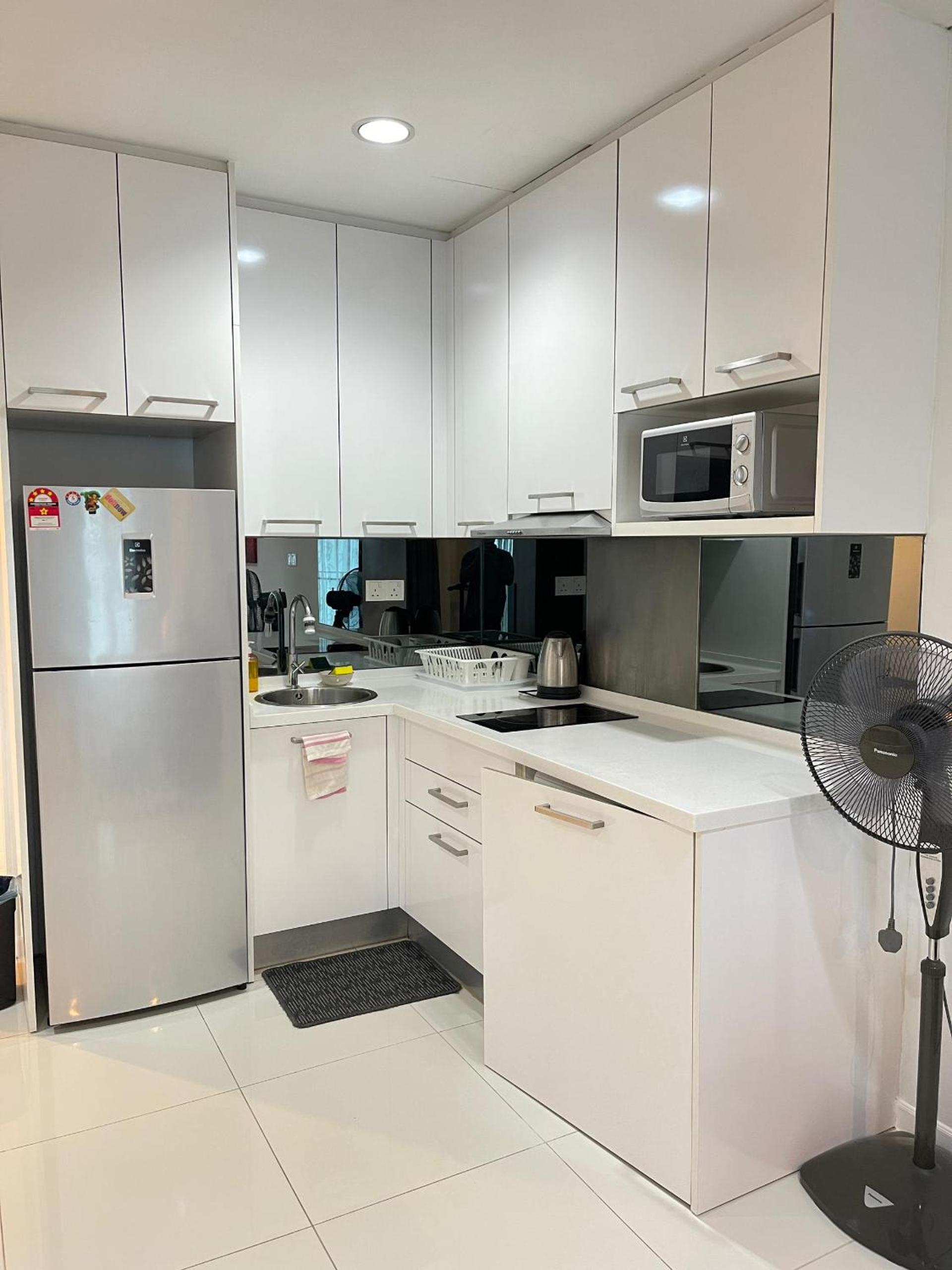 Summer Suites Studio With Balcony Nearby KL City Centre