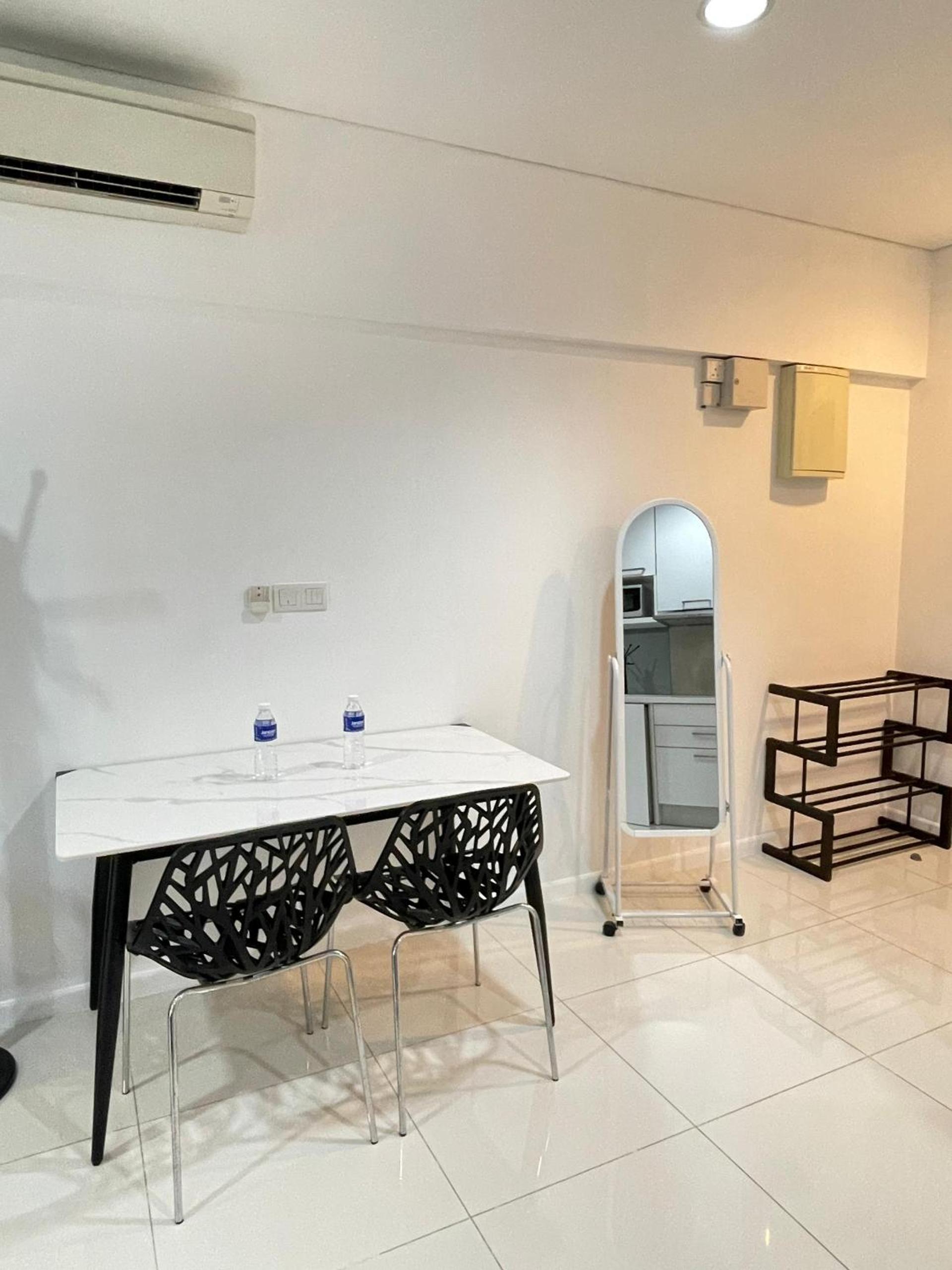 Summer Suites Studio With Balcony Nearby KL City Centre