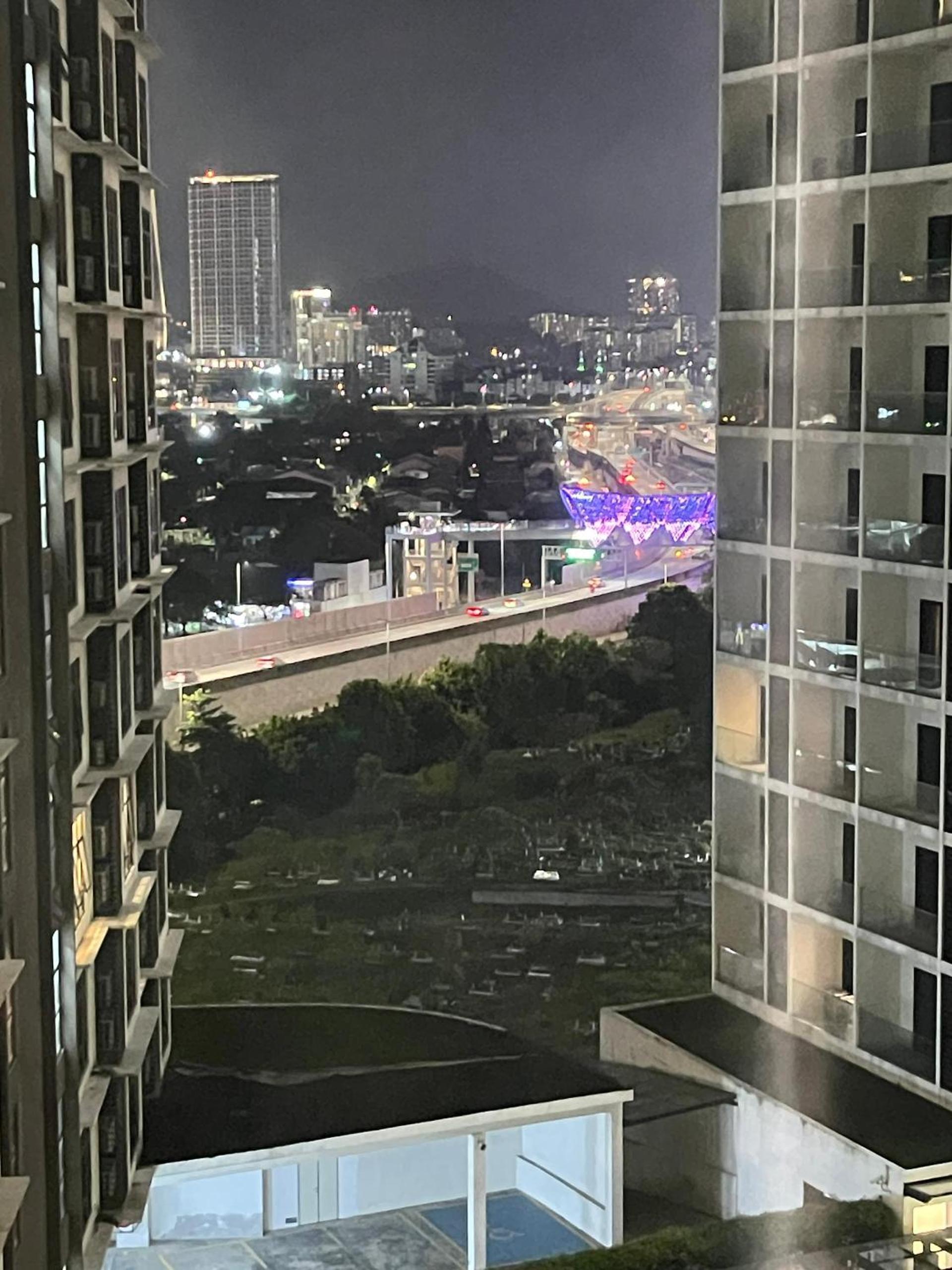 Summer Suites Studio With Balcony Nearby KL City Centre