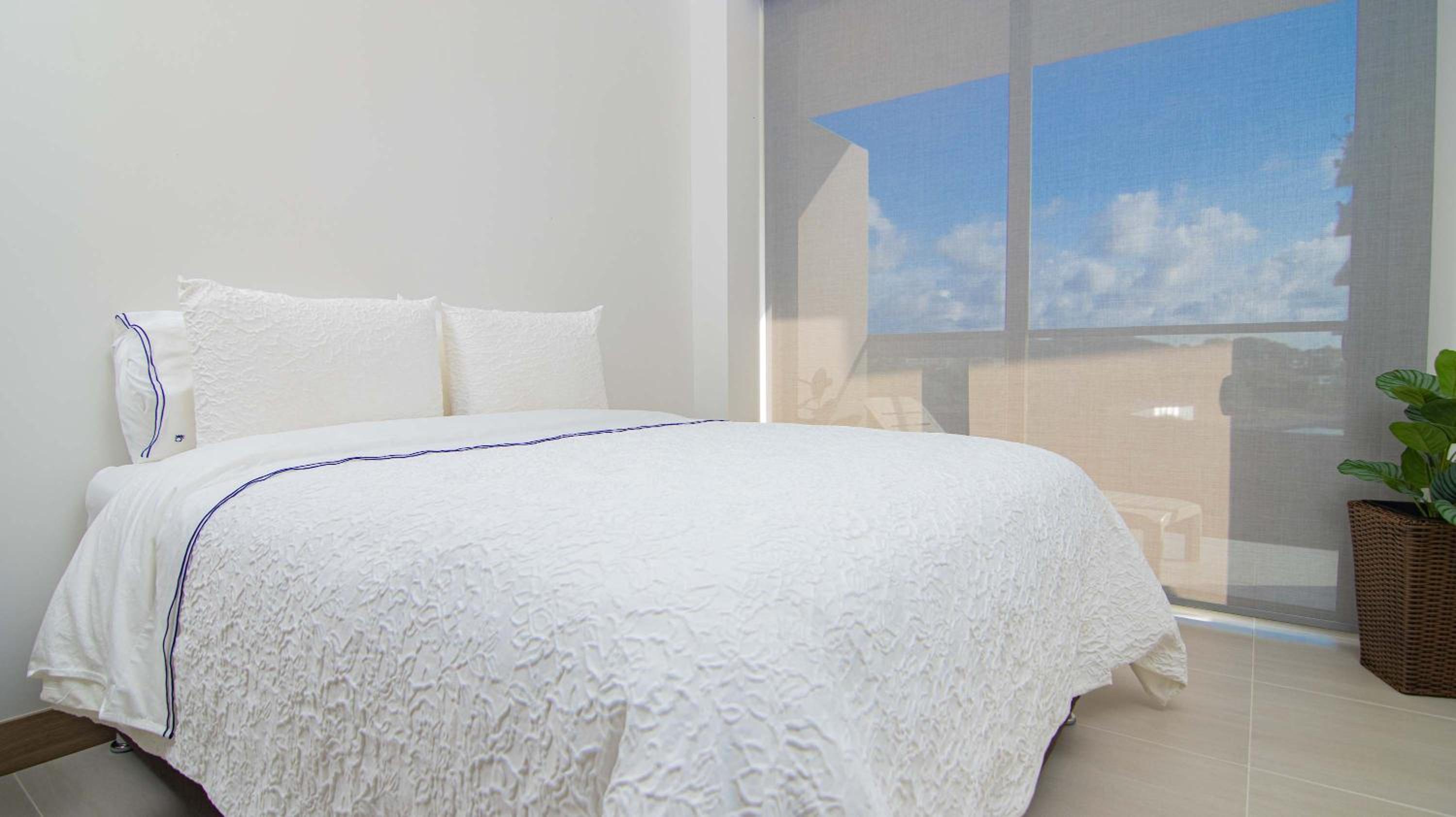 New Esclusive Apartment In Morros Eos