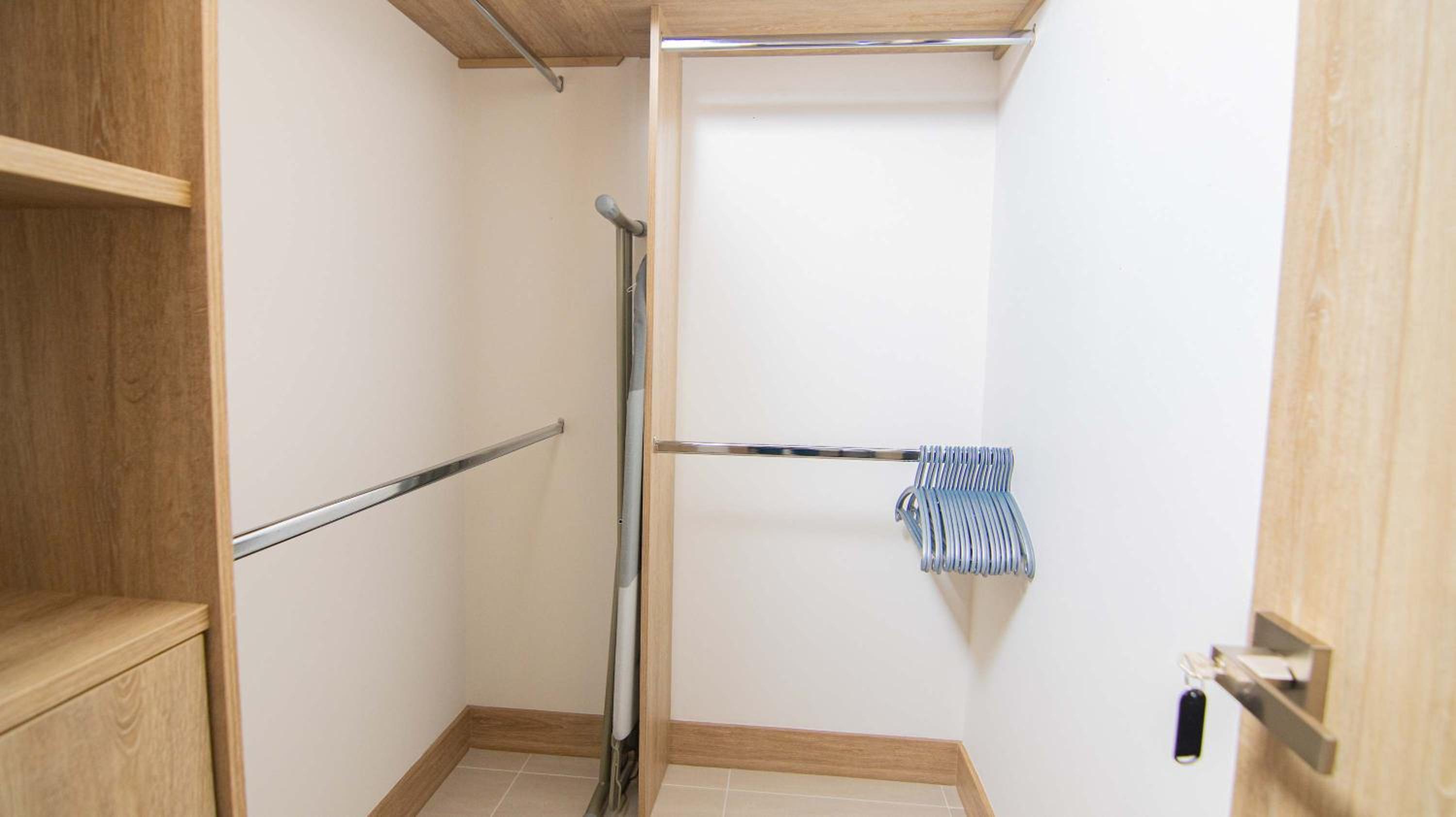 New Esclusive Apartment In Morros Eos