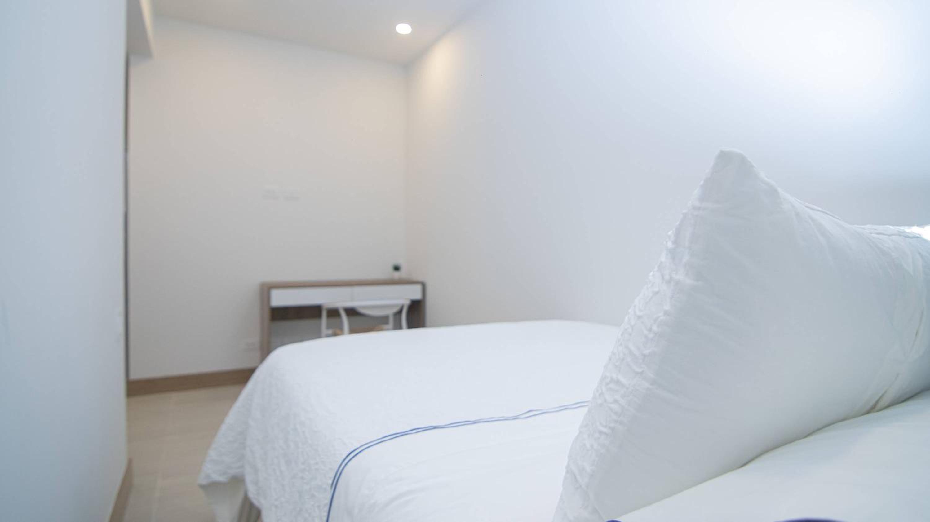 New Esclusive Apartment In Morros Eos