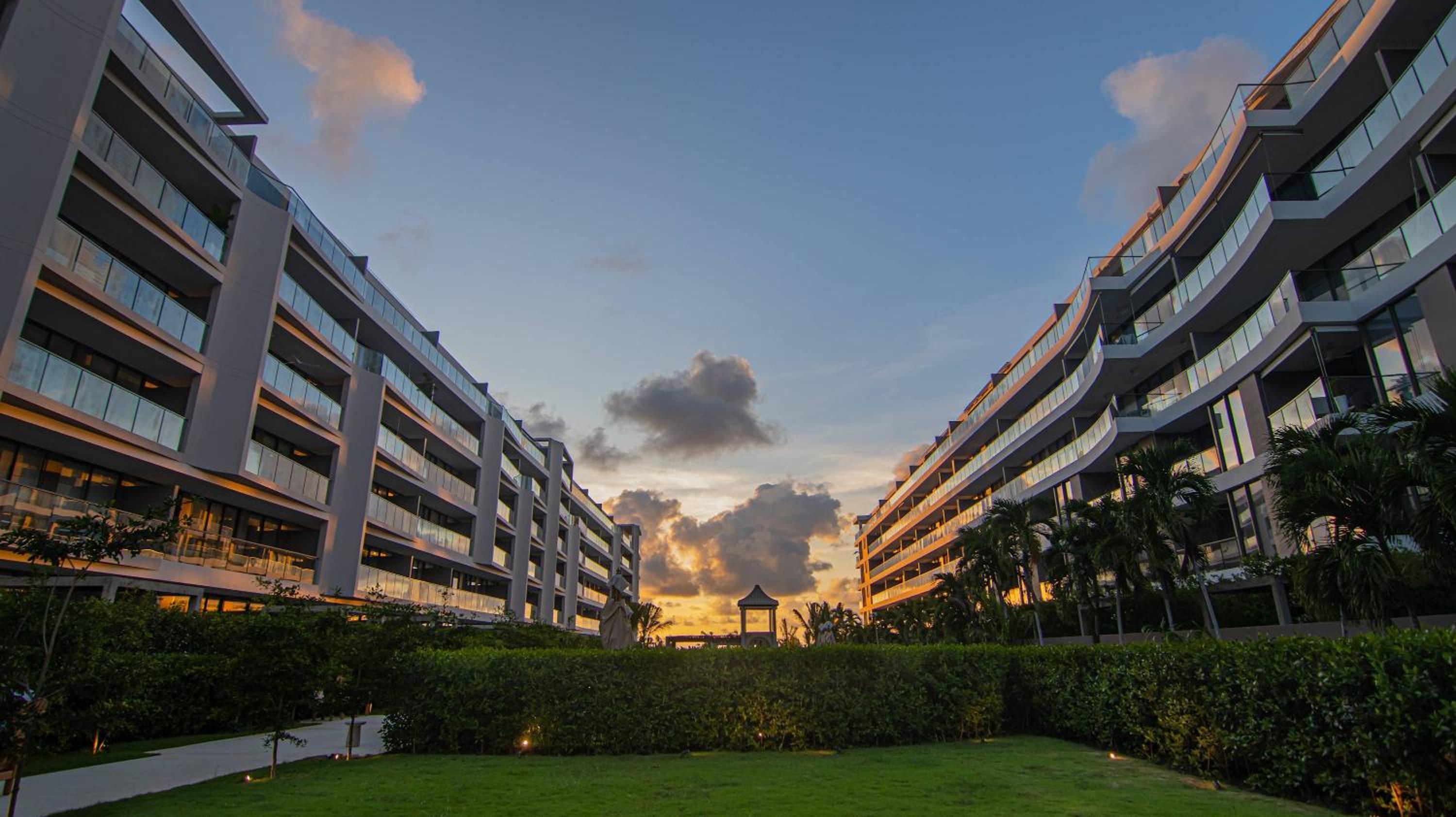 New Esclusive Apartment In Morros Eos