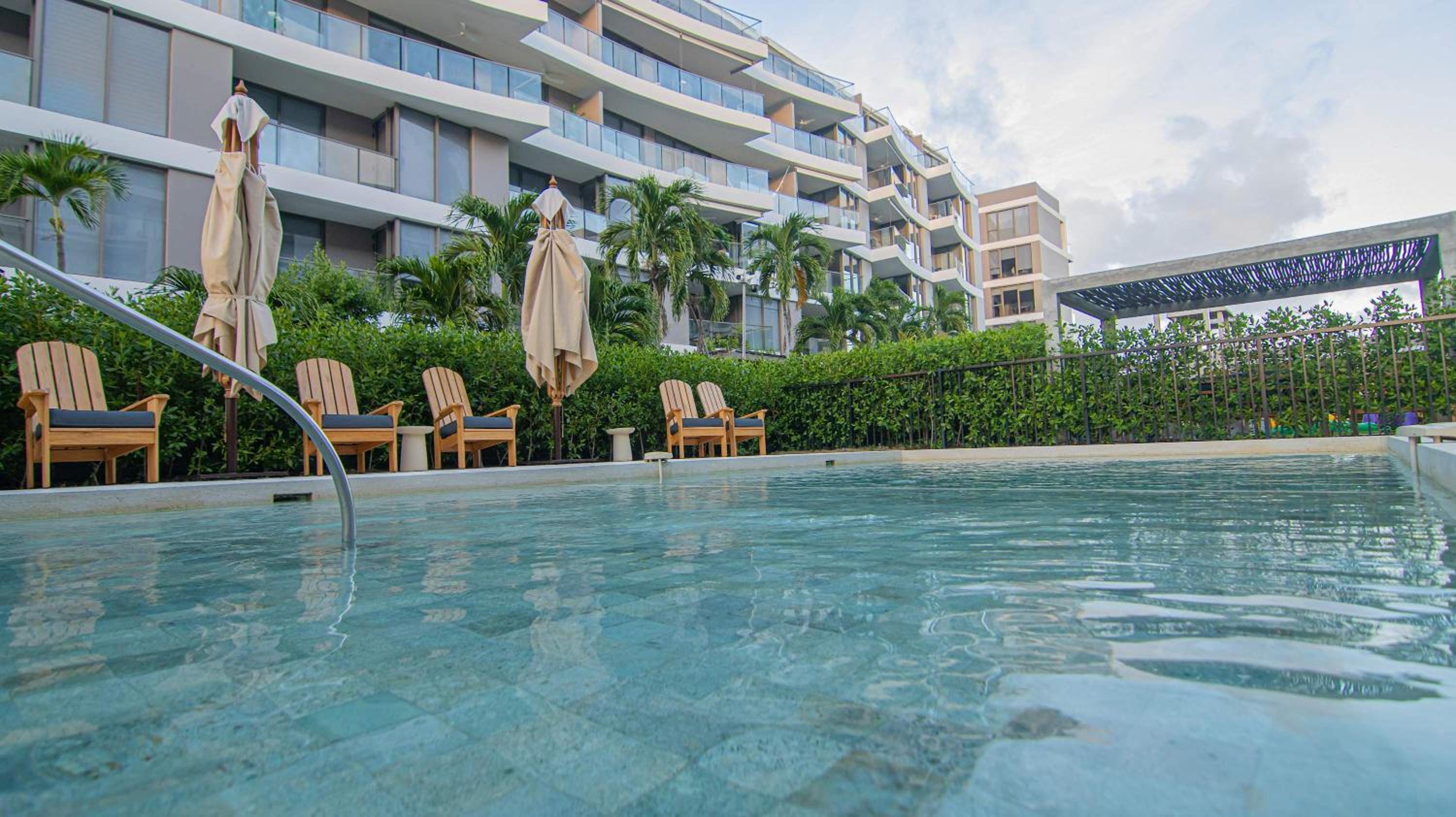 New Esclusive Apartment In Morros Eos