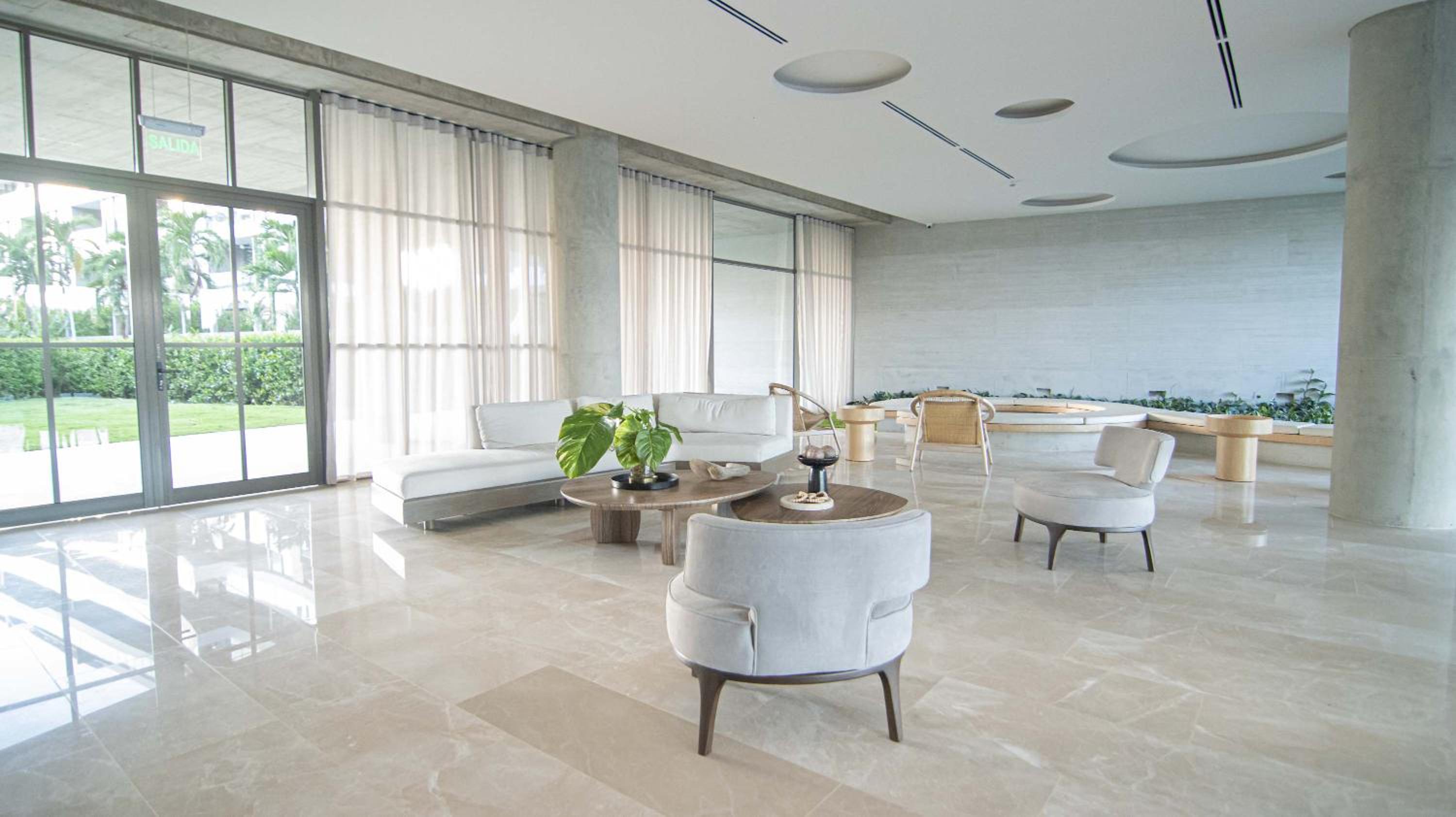 New Esclusive Apartment In Morros Eos