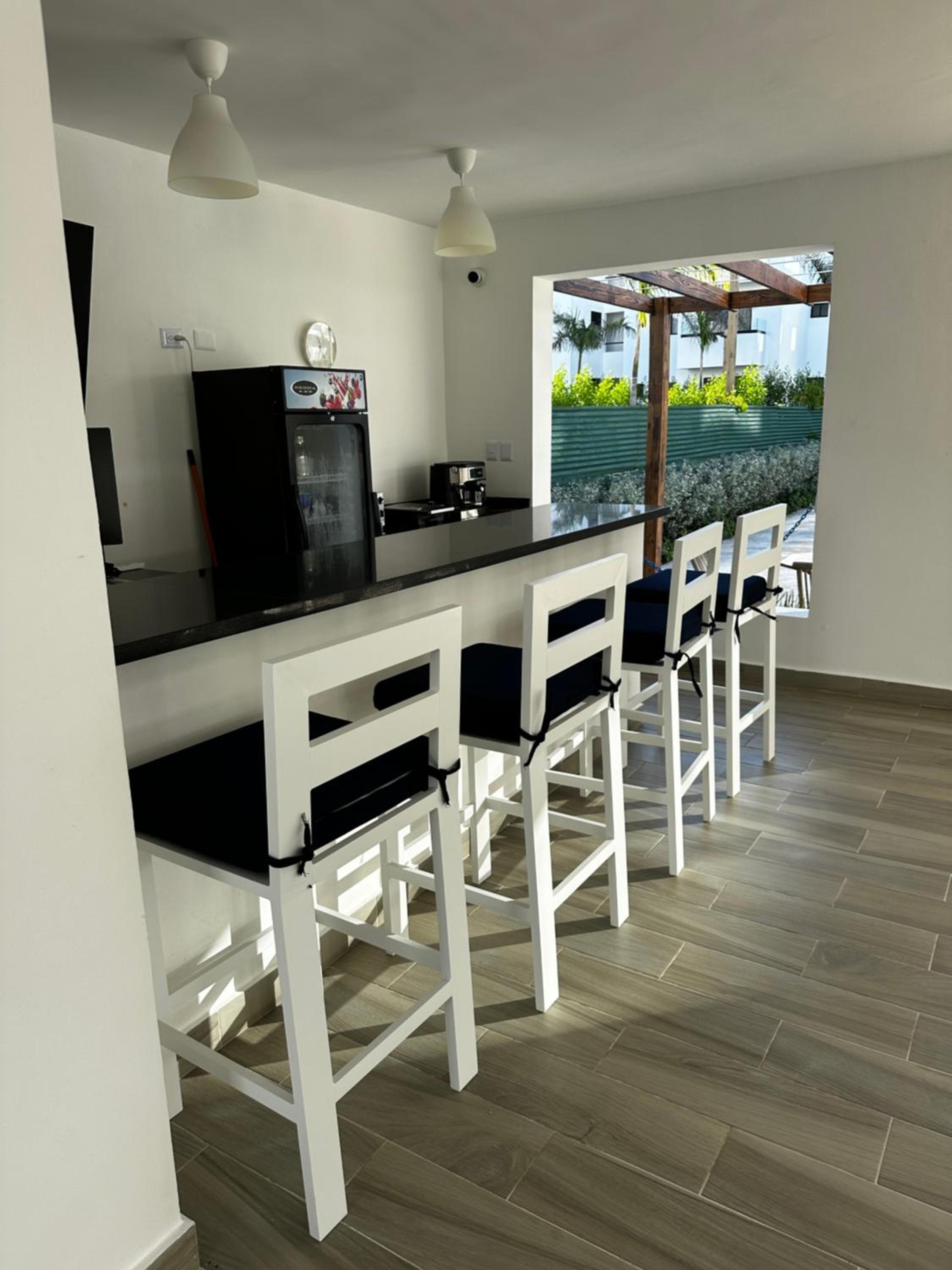 Palms 302 - Rooftop Privat Pool 2BR Appartement mit Beach Shuttle view 3