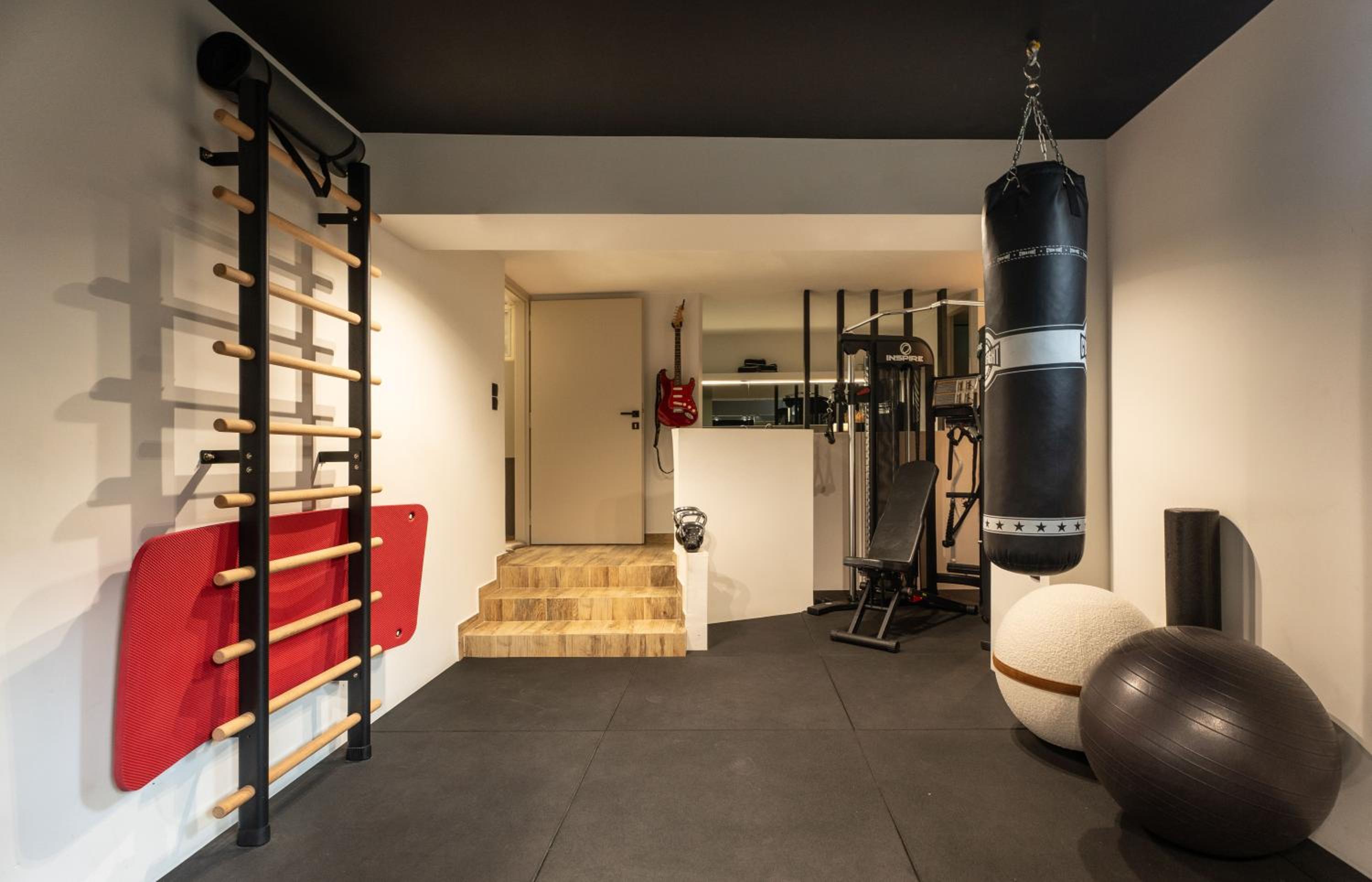 Sol Residence - Private Pool Gym Glyfada