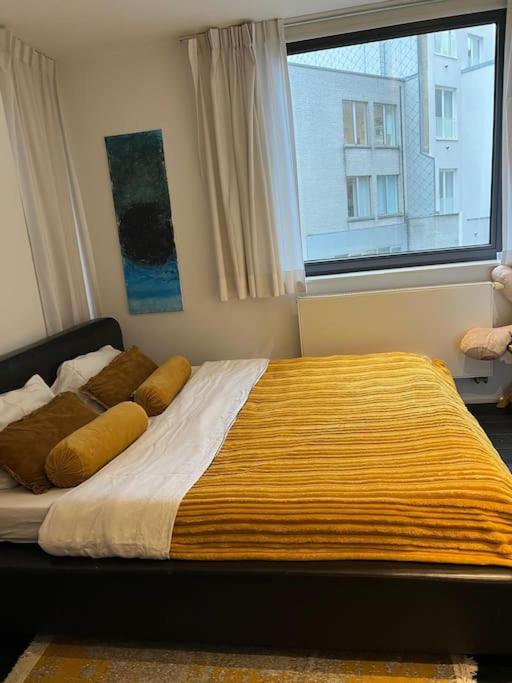 Fully Furnished-EU quarter-4ppl