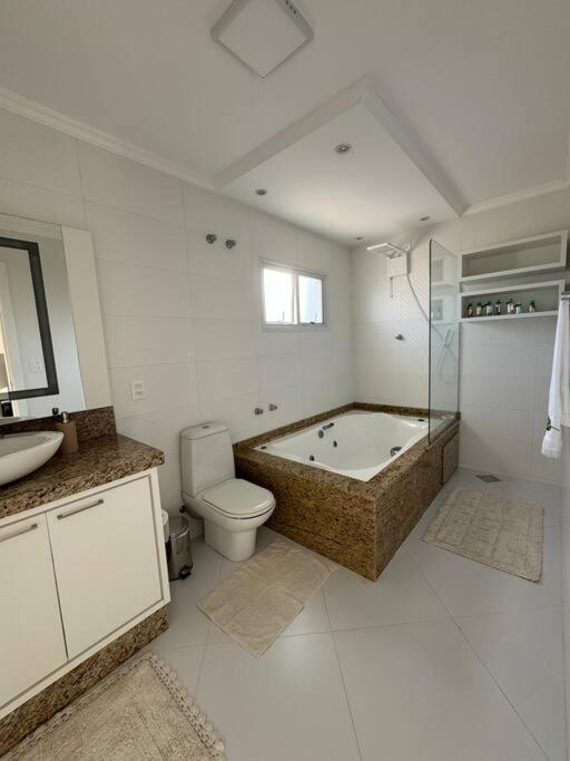 Linda Casa no Campeche próximo à praia