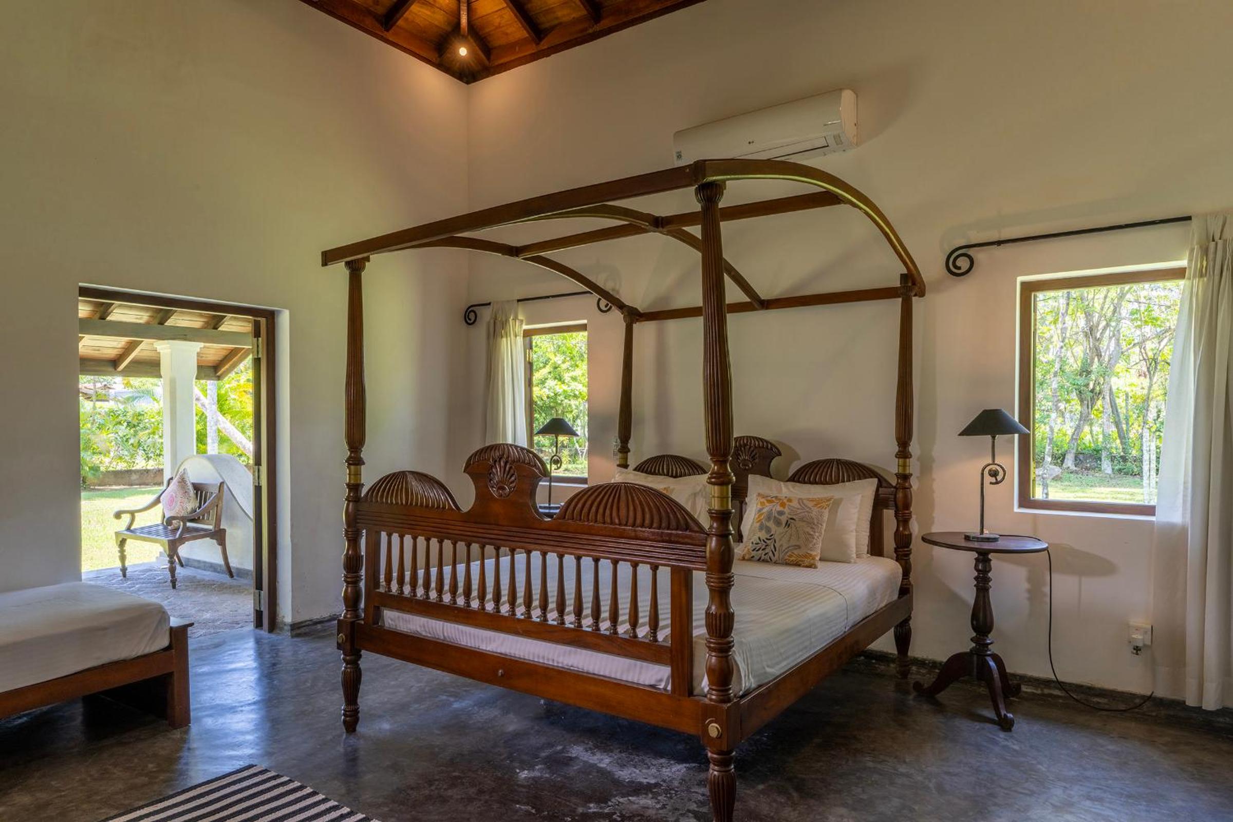 Prana Villa Unawatuna - Charming 4 bedroom Villa view 2